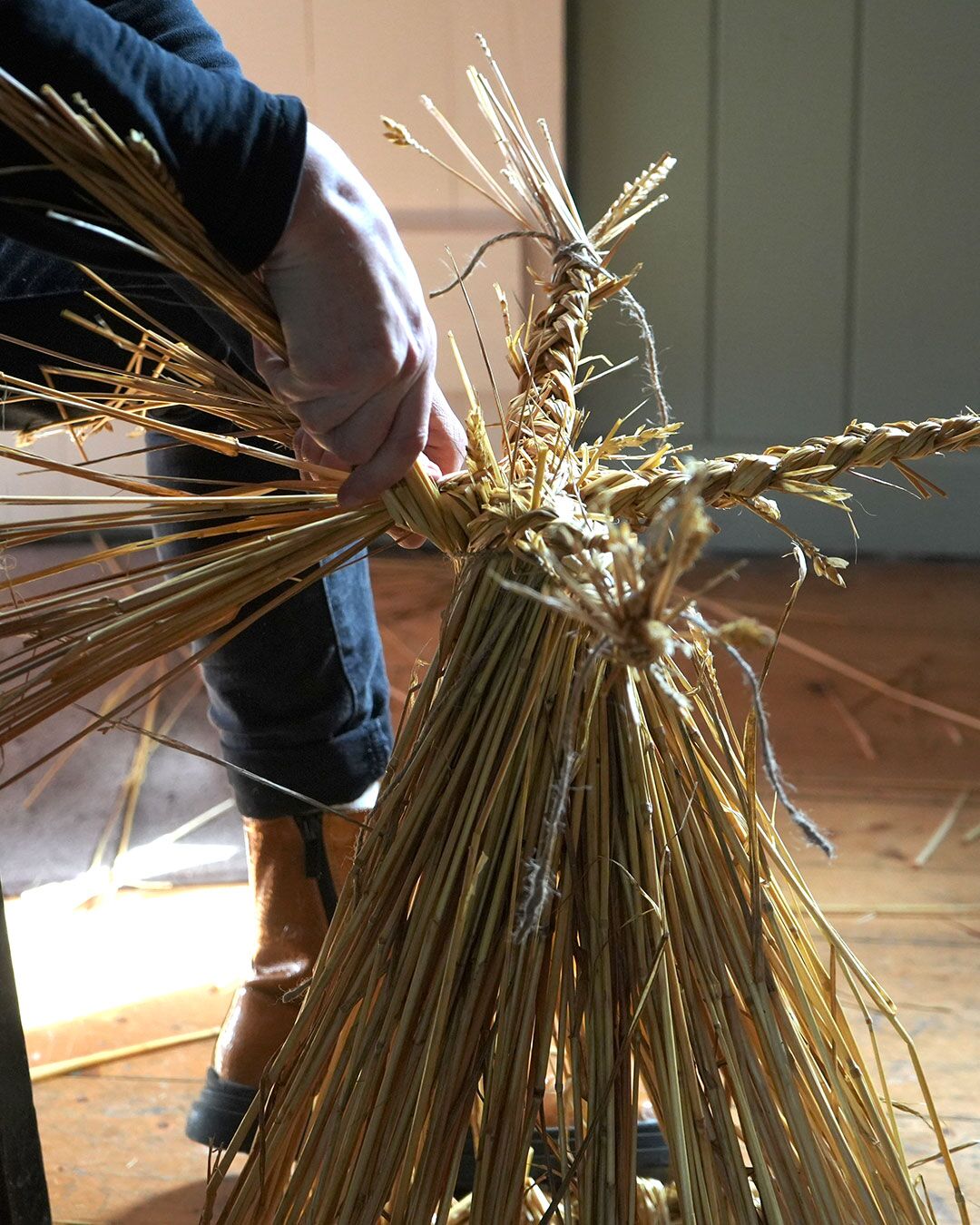 Armagh Rhymers weaving for McQueen Spring Summer 2026 show set