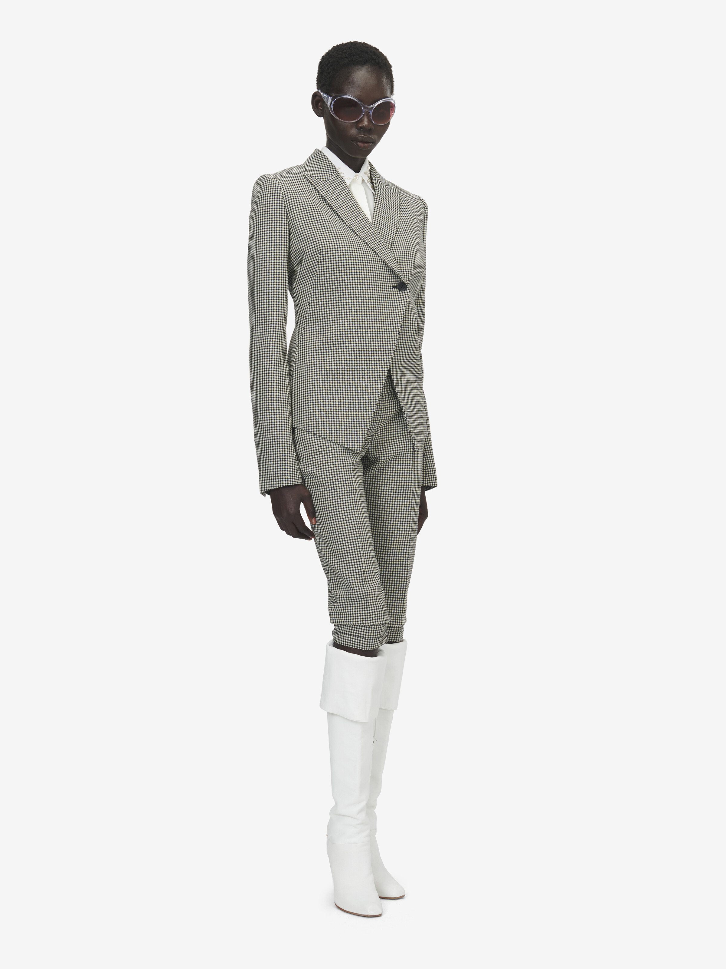 Women's Gingham Check Tailored Capri Trousers in Black/Ivory in 100% Wool | Alexander McQueen - image 3