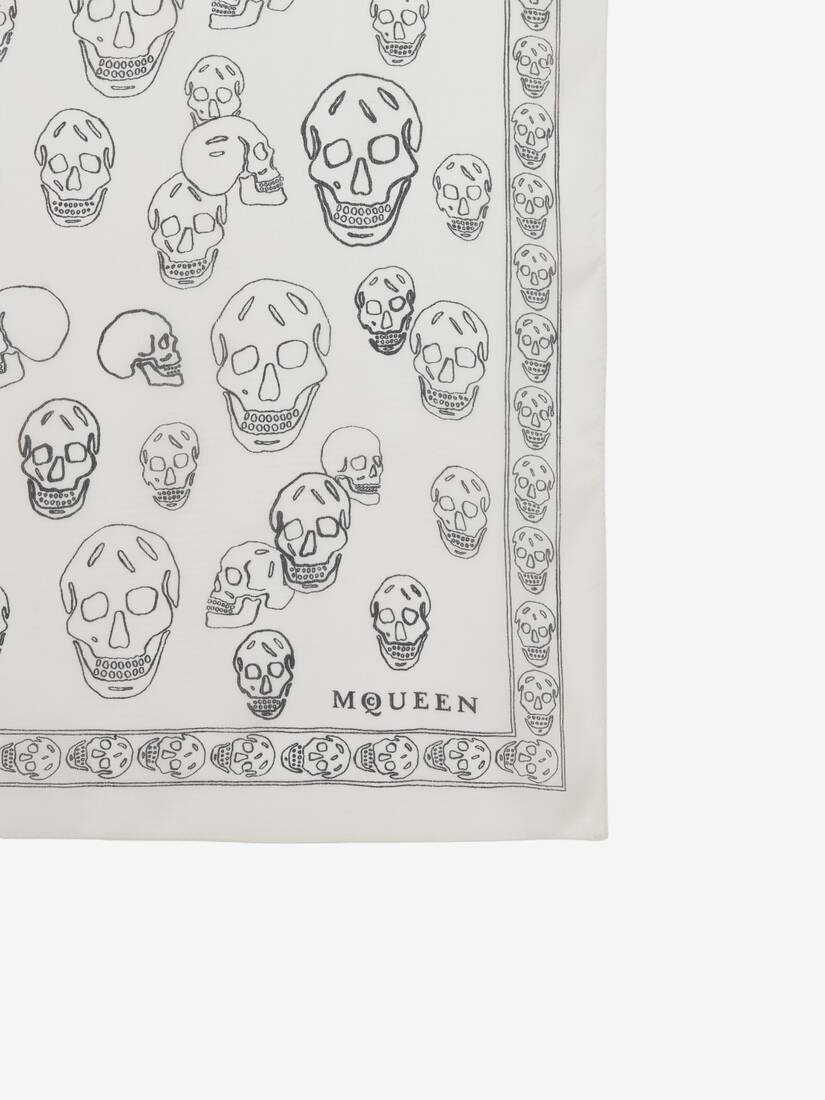 Handbemaltes Skull Foulard | Alexander McQueen - image 3