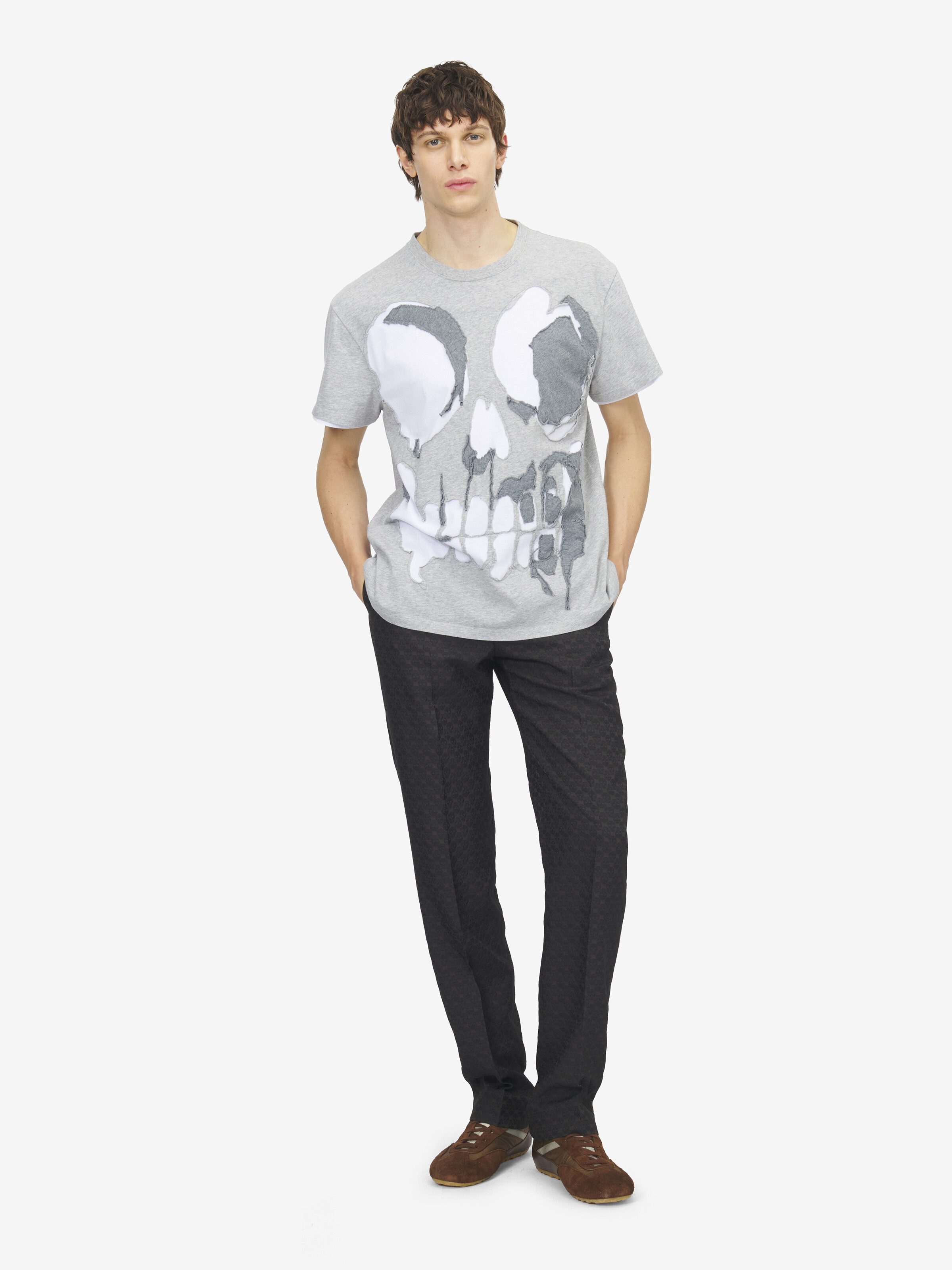 Men's Skull Applique T-shirt in Light Grey in 100% Cotton | Alexander McQueen - image 2