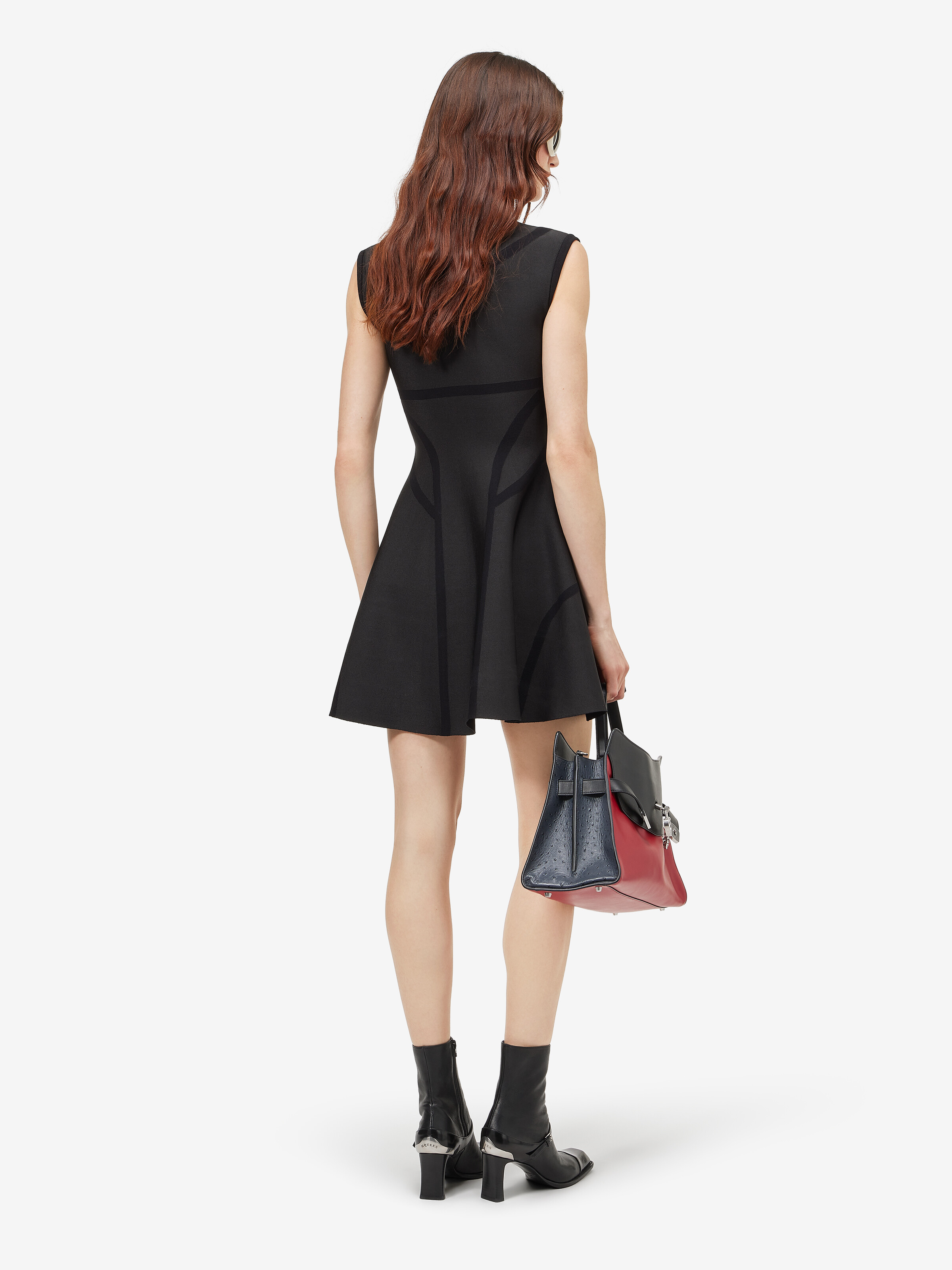 Women's Anatomical Lines Knit Mini Dress in Black in 40% Polyester, 38% Viscose, 19% Polyamide, 3% Elastane | Alexander McQueen - image 4