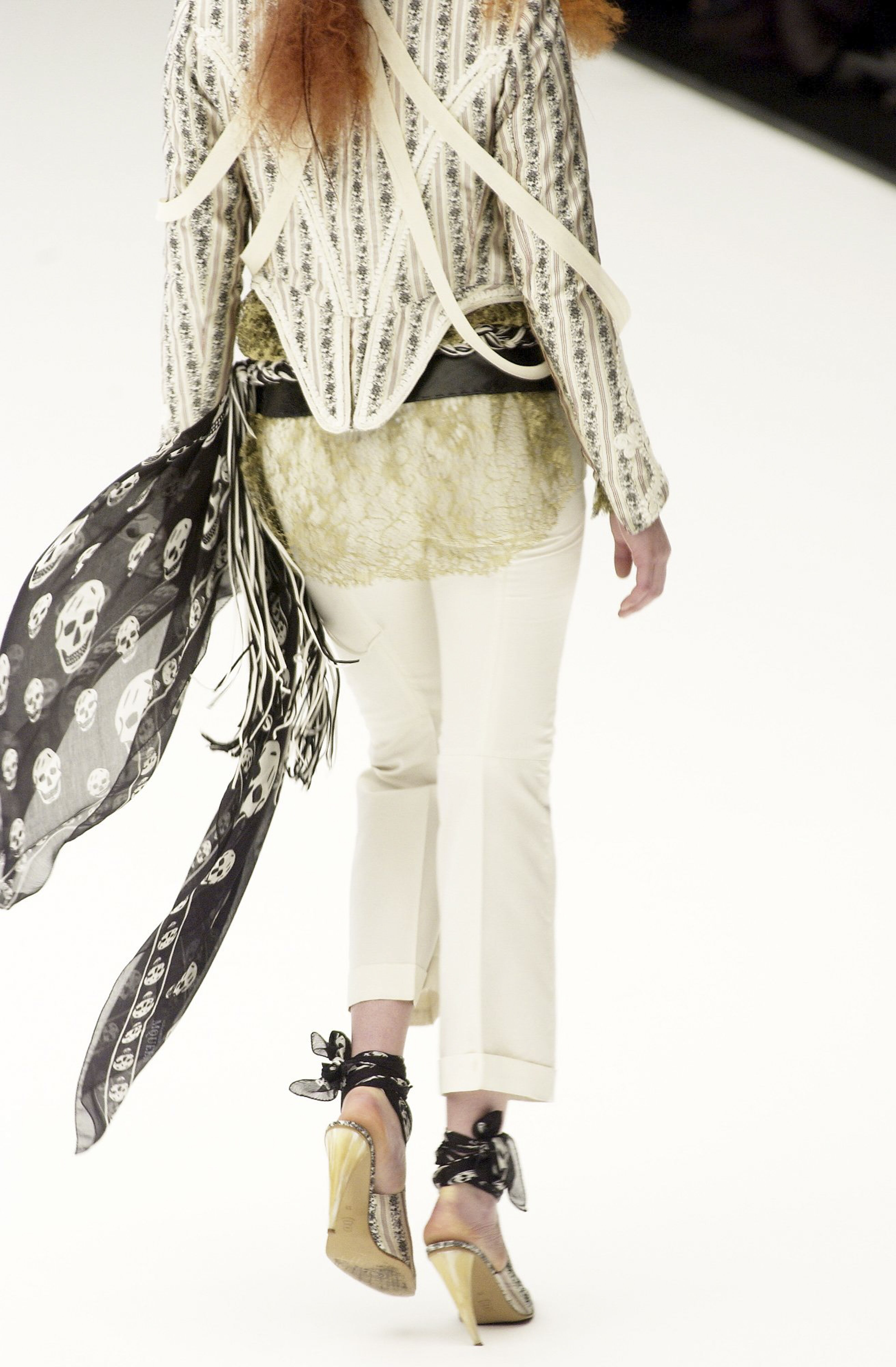 Skull Scarf, Spring Summer 2003 ‘Irere’
