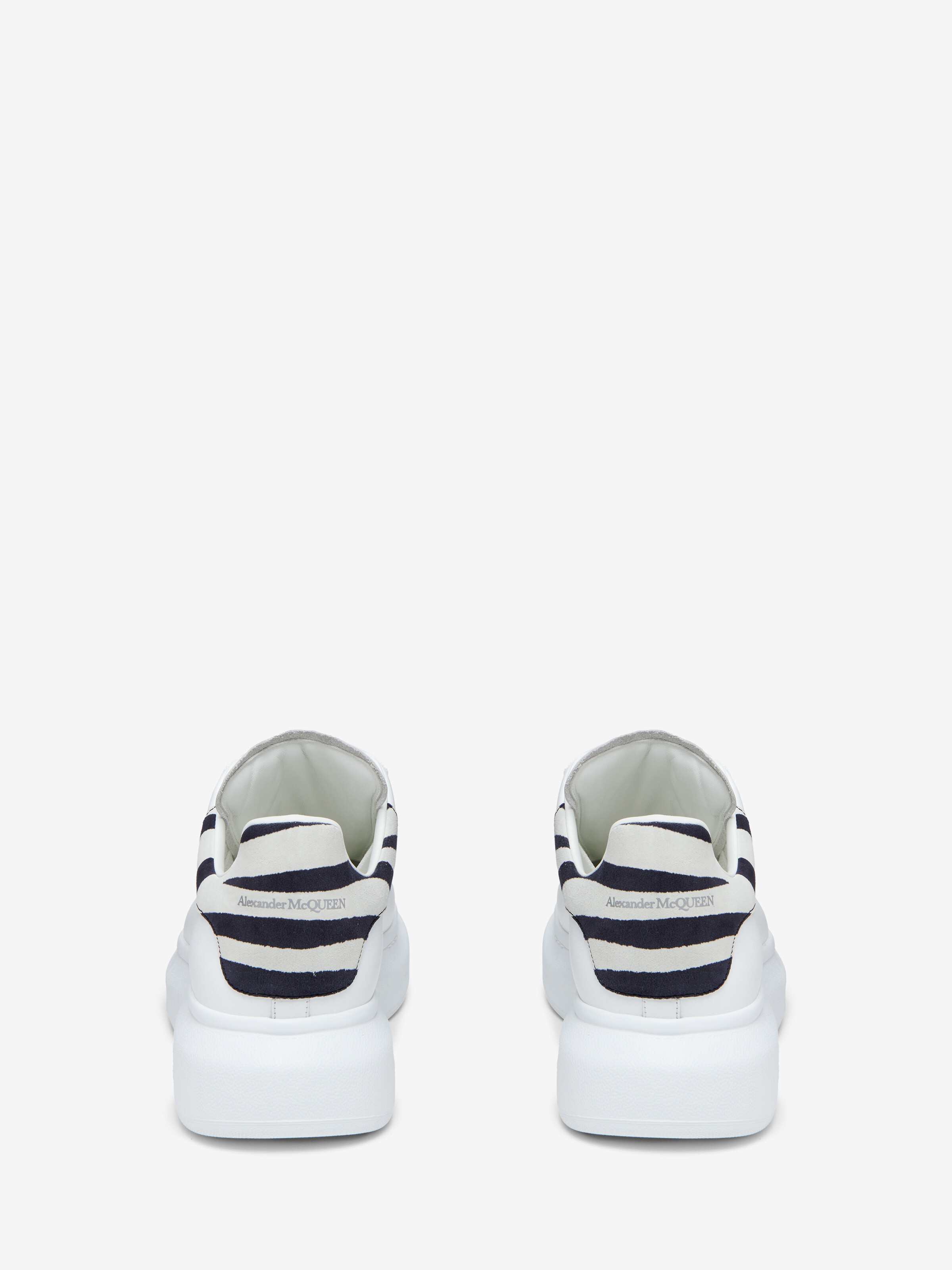 Oversized Sneaker