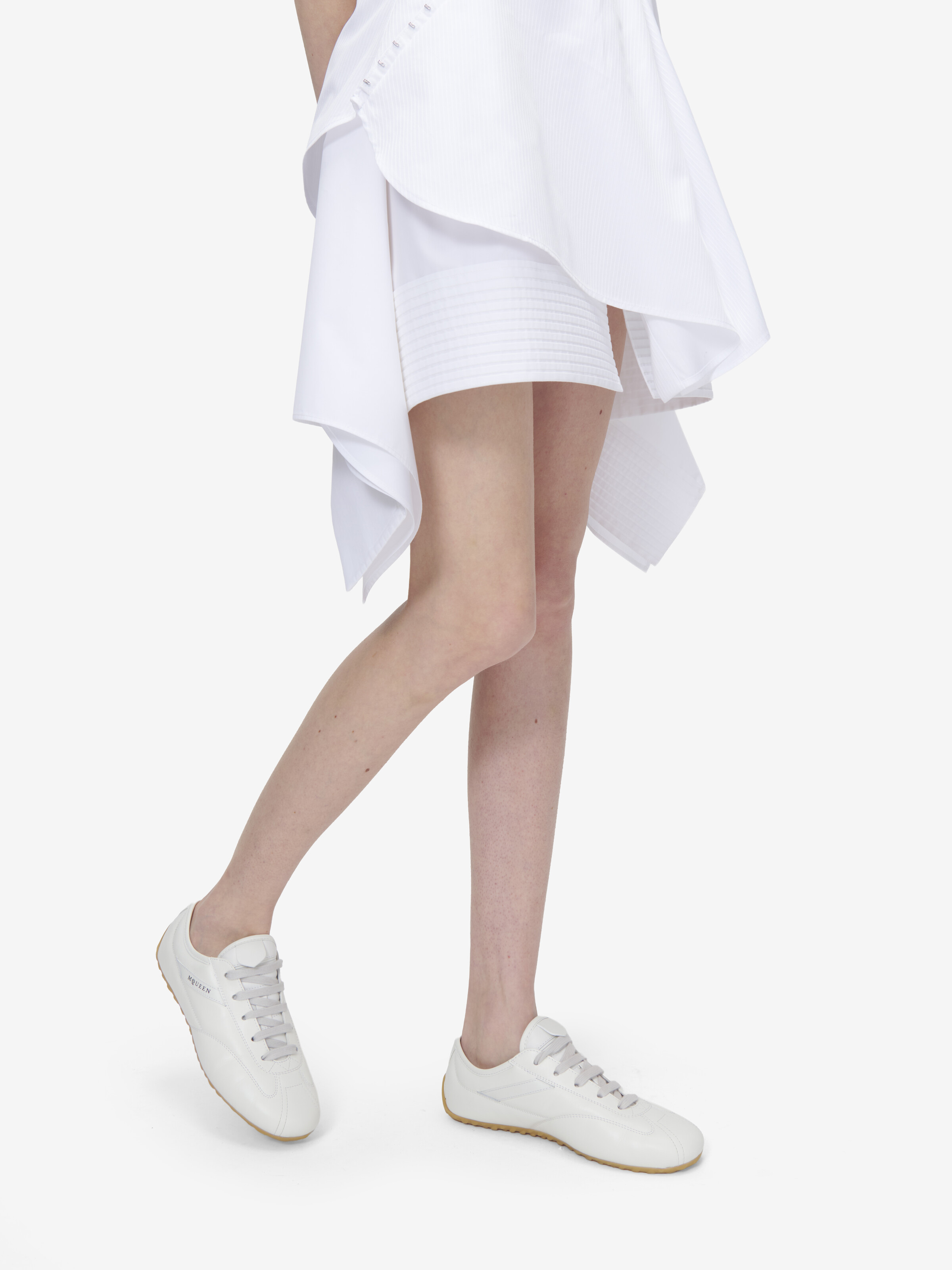 Women's Boxe Sneaker in Off White in Calf Leather | Alexander McQueen - image 2