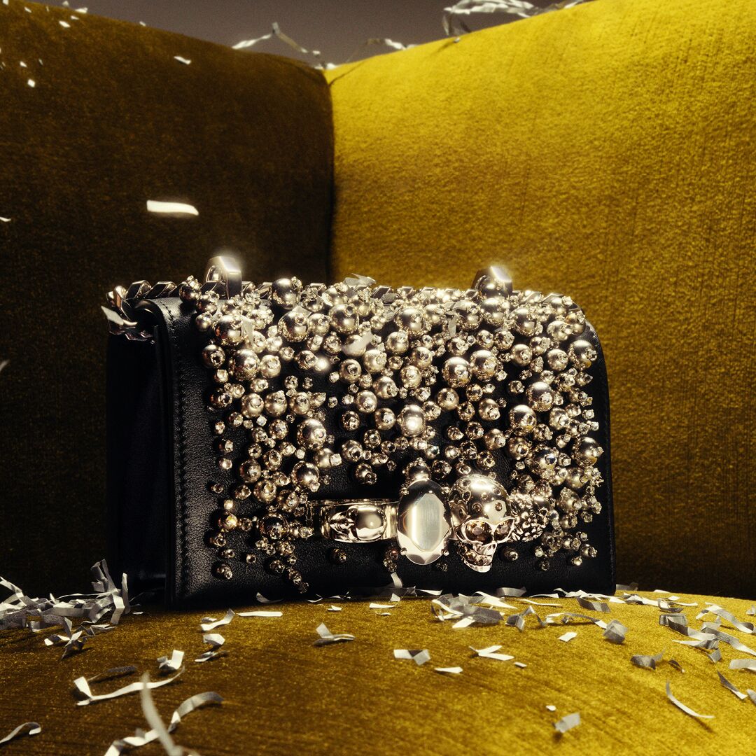 希少✨ alexander mcqueen アレキサンダーマックイーン アレキサンダーマックイーン Alexander McQueen スタッズ付き