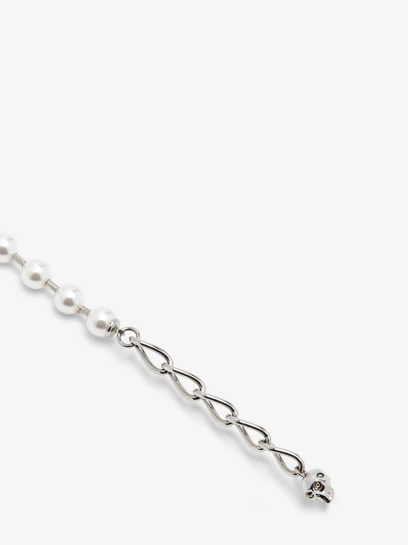 Skull & Pearl Necklace