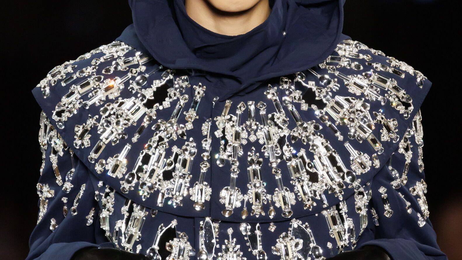 Crystal Mirror Embroidery on Menswear Jacket for McQueen Autumn Winter 2025