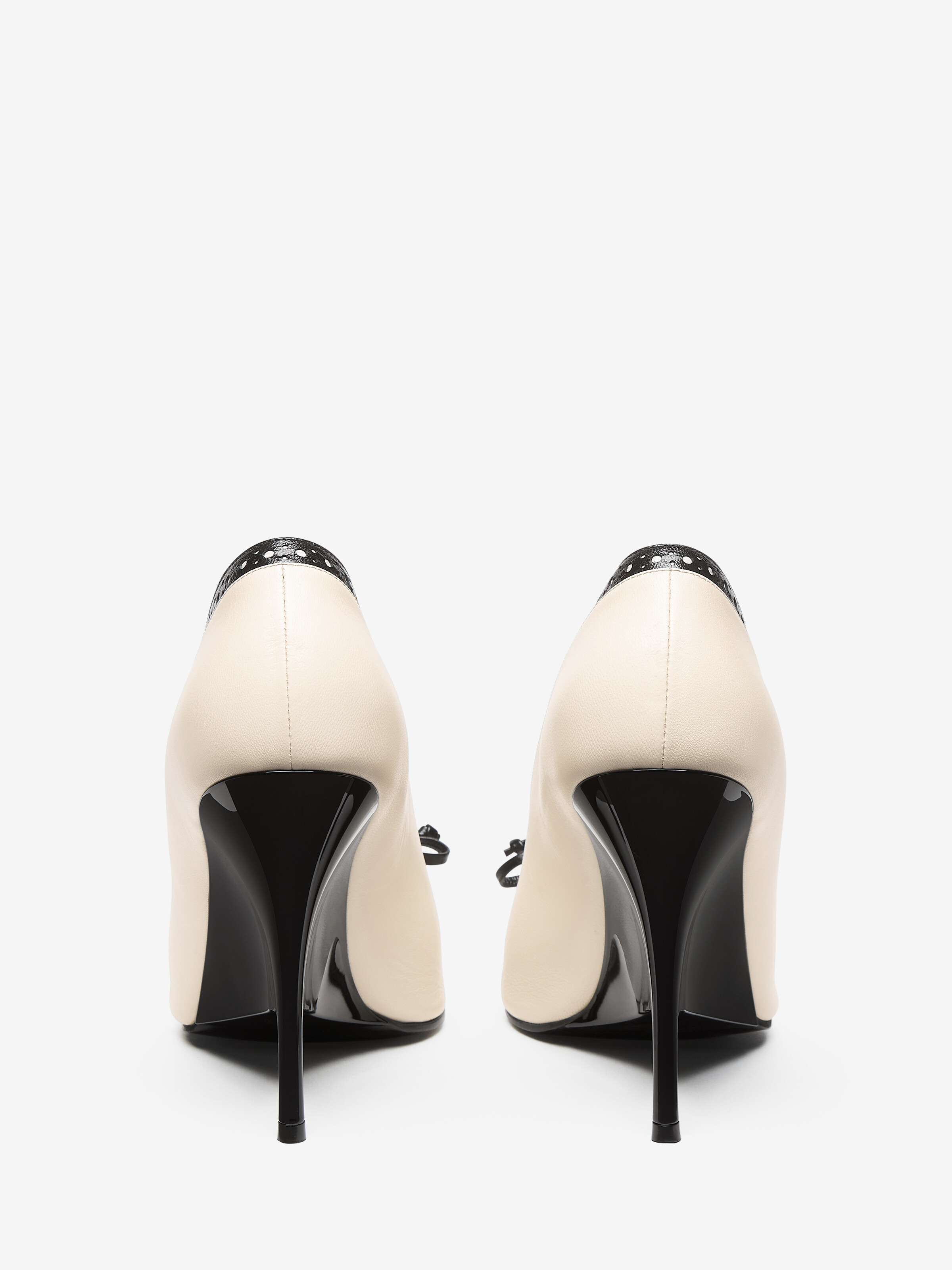 Women's Koko Pump in Ivory/Black in Goatskin | Alexander McQueen - image 4