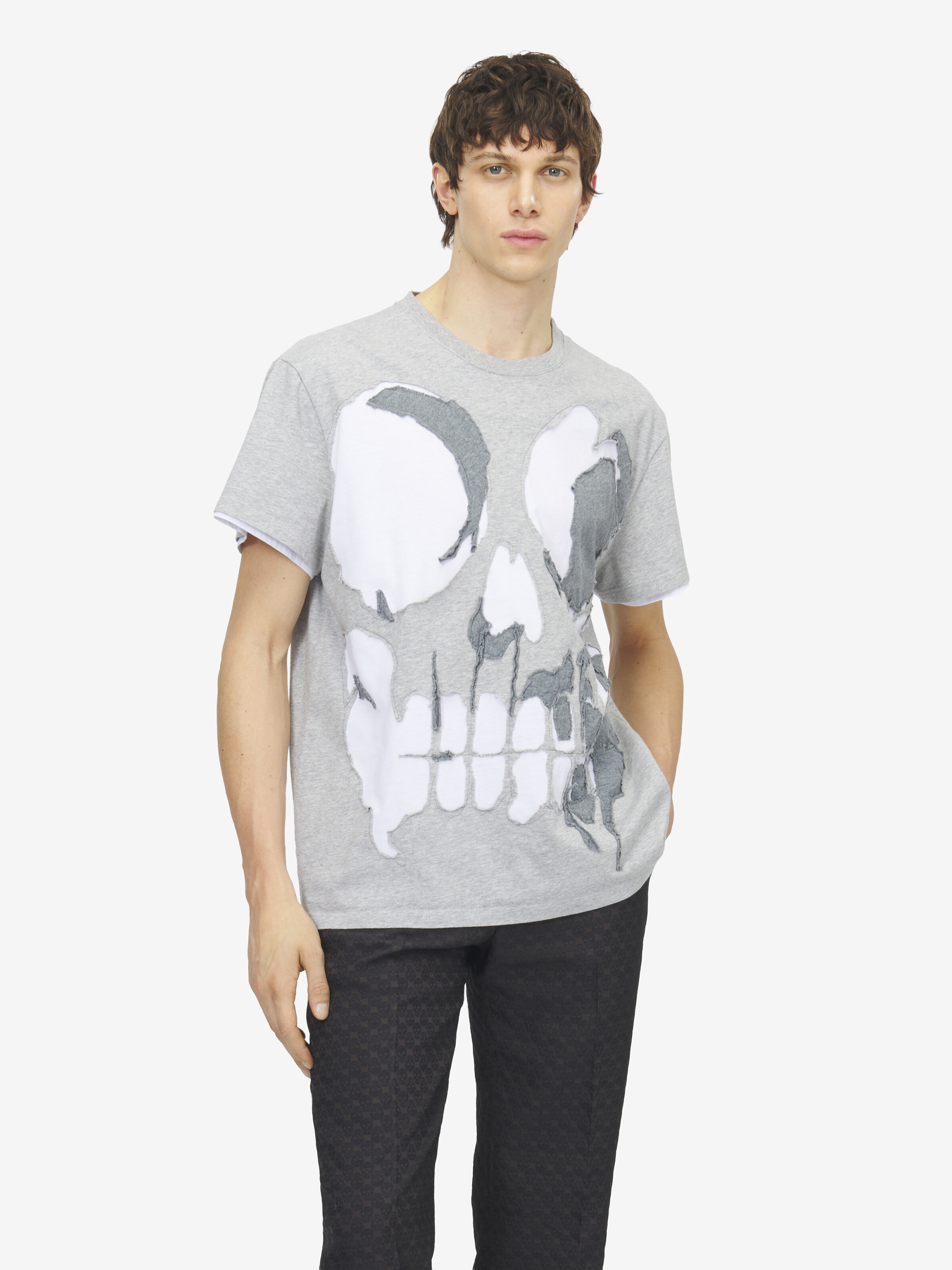 Men's Skull Applique T-shirt in Light Grey in 100% Cotton | Alexander McQueen - image 6