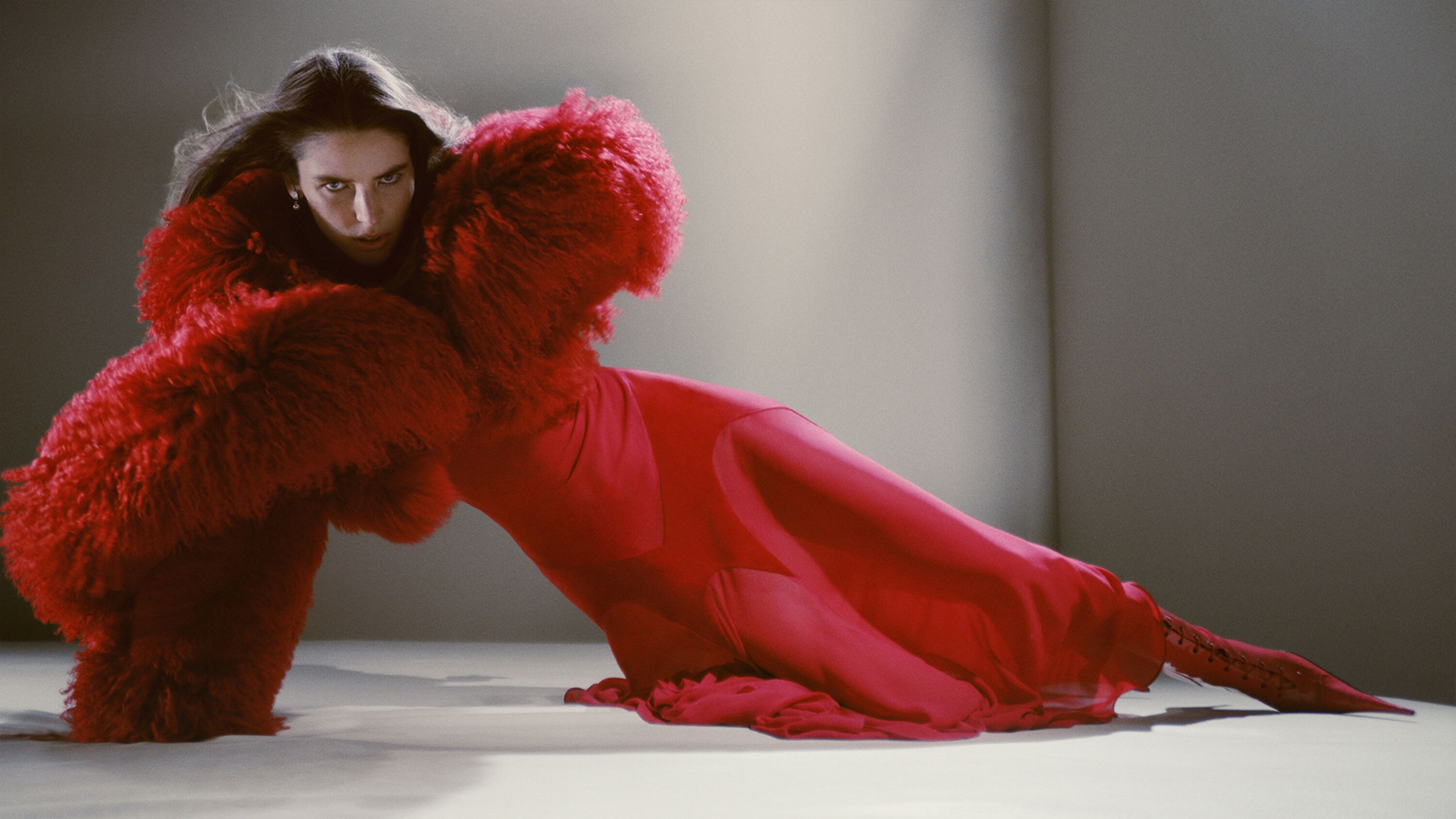 Women's Autumn Winter 2025 Show Collection | McQueen​