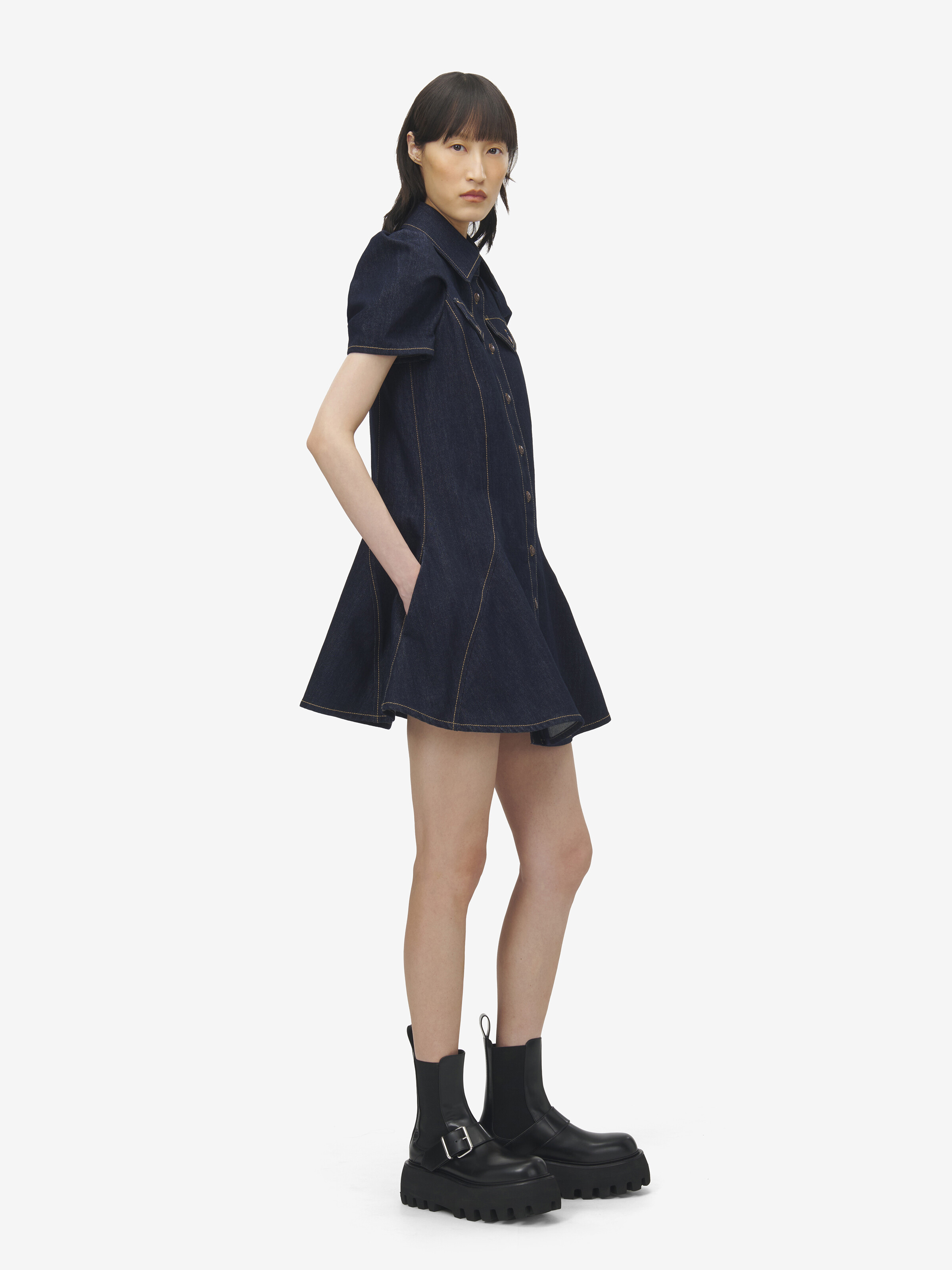 Minikleid aus Denim mit betonten Schultern für Damen in Dunkelblau gewaschen in 100% Baumwolle | Alexander McQueen - image 3