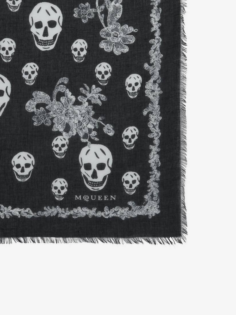Lace Ribcage Skull Foulard
