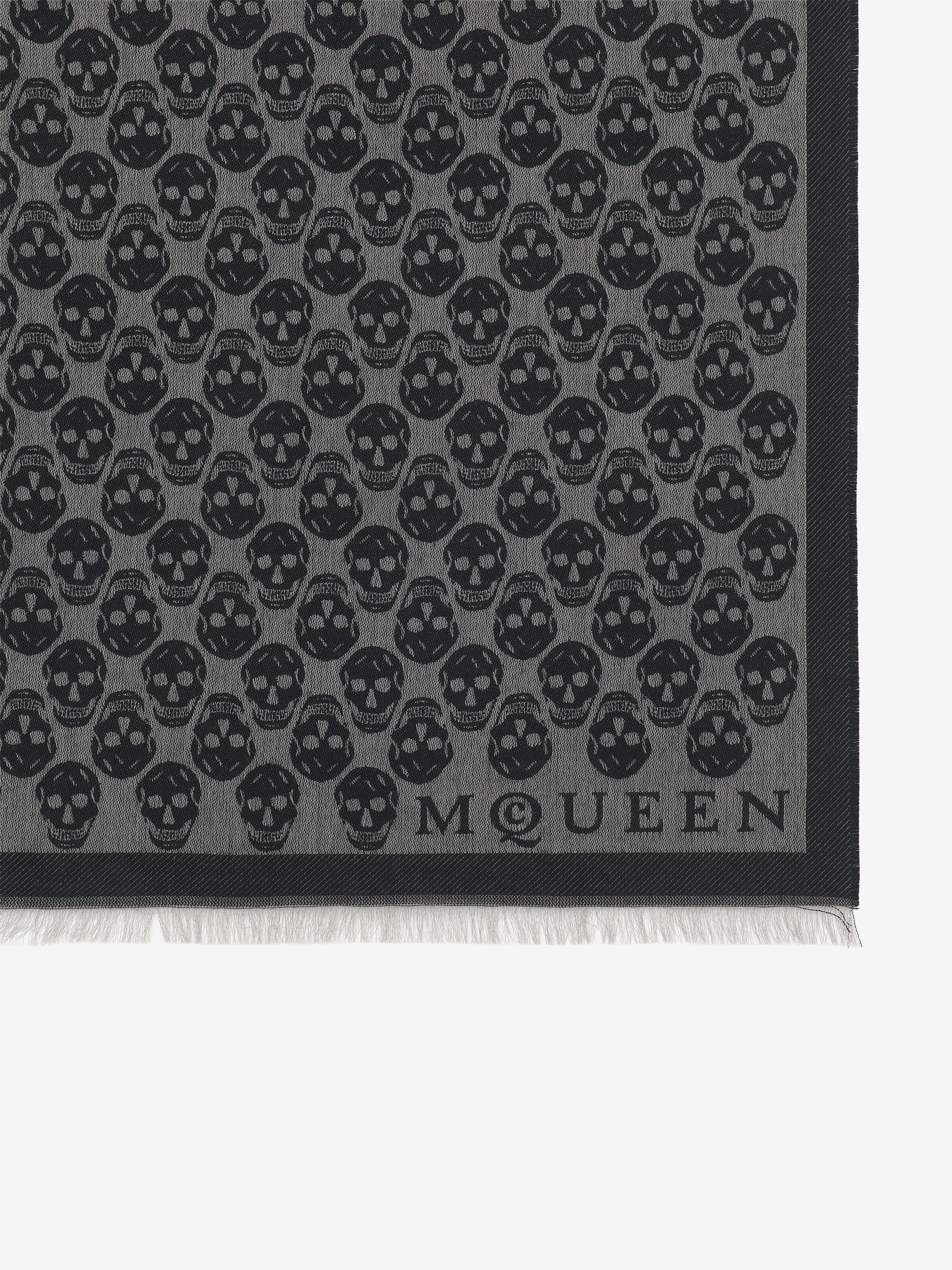 Men's McQueen skull scarf