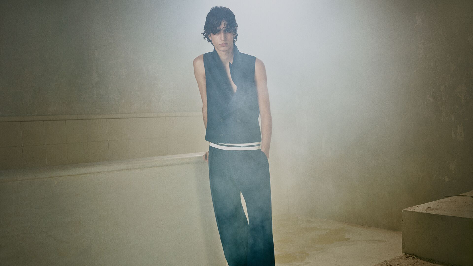 McQueen | Official Online Store