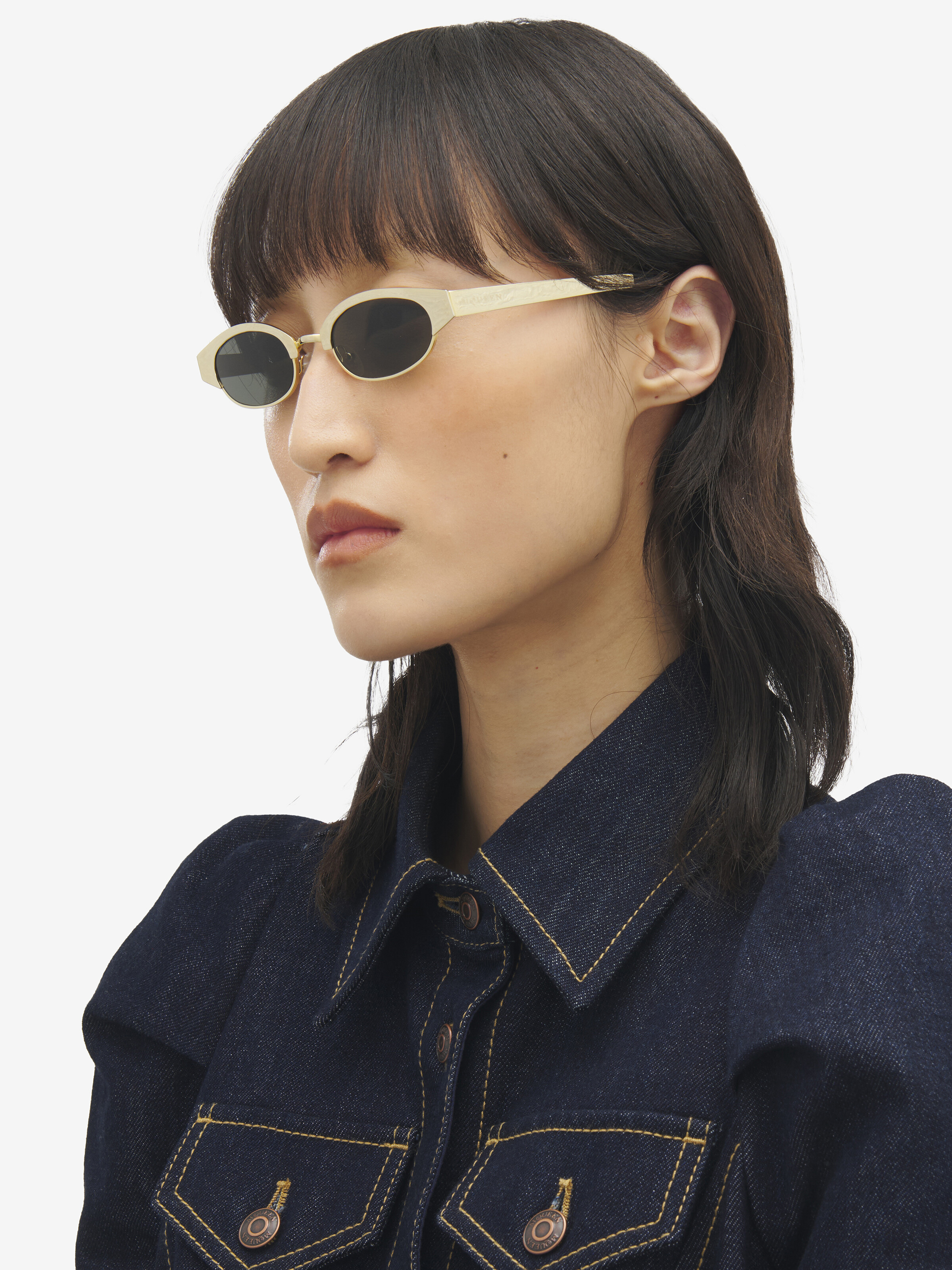 McQueen Ellipse Metal Sunglasses in Gold in Metal | Alexander McQueen - image 5
