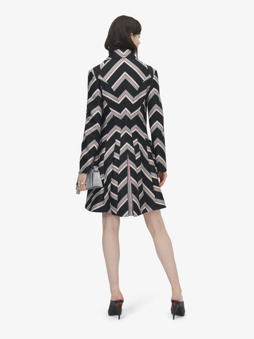 Mantel mit Chevron-Streifenmuster | Alexander McQueen - image 4