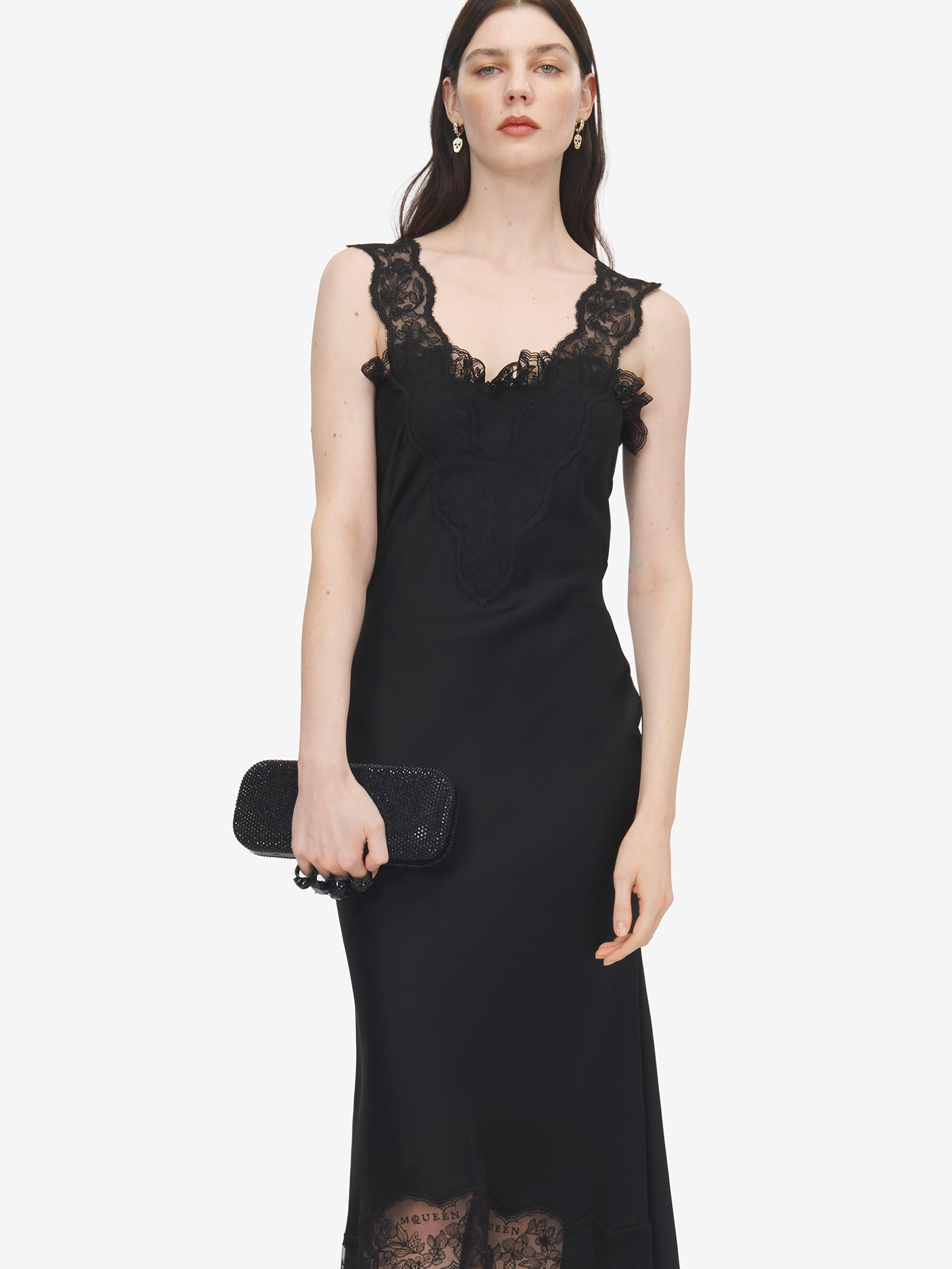 Longue minaudière Knuckle pour Femme en Noir in Cuir de veau | Alexander McQueen - image 2
