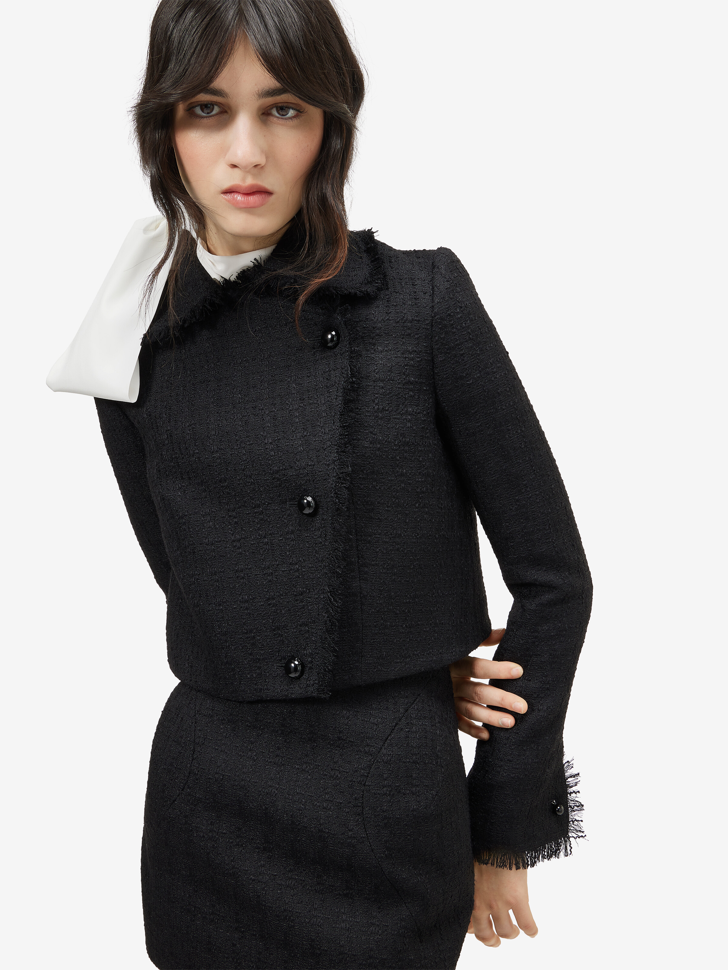Women's Light Tweed Cropped Jacket in Black in 96% wool, 3% mohair, 1% elastane -  lining: 100% viscose | Alexander McQueen - image 5