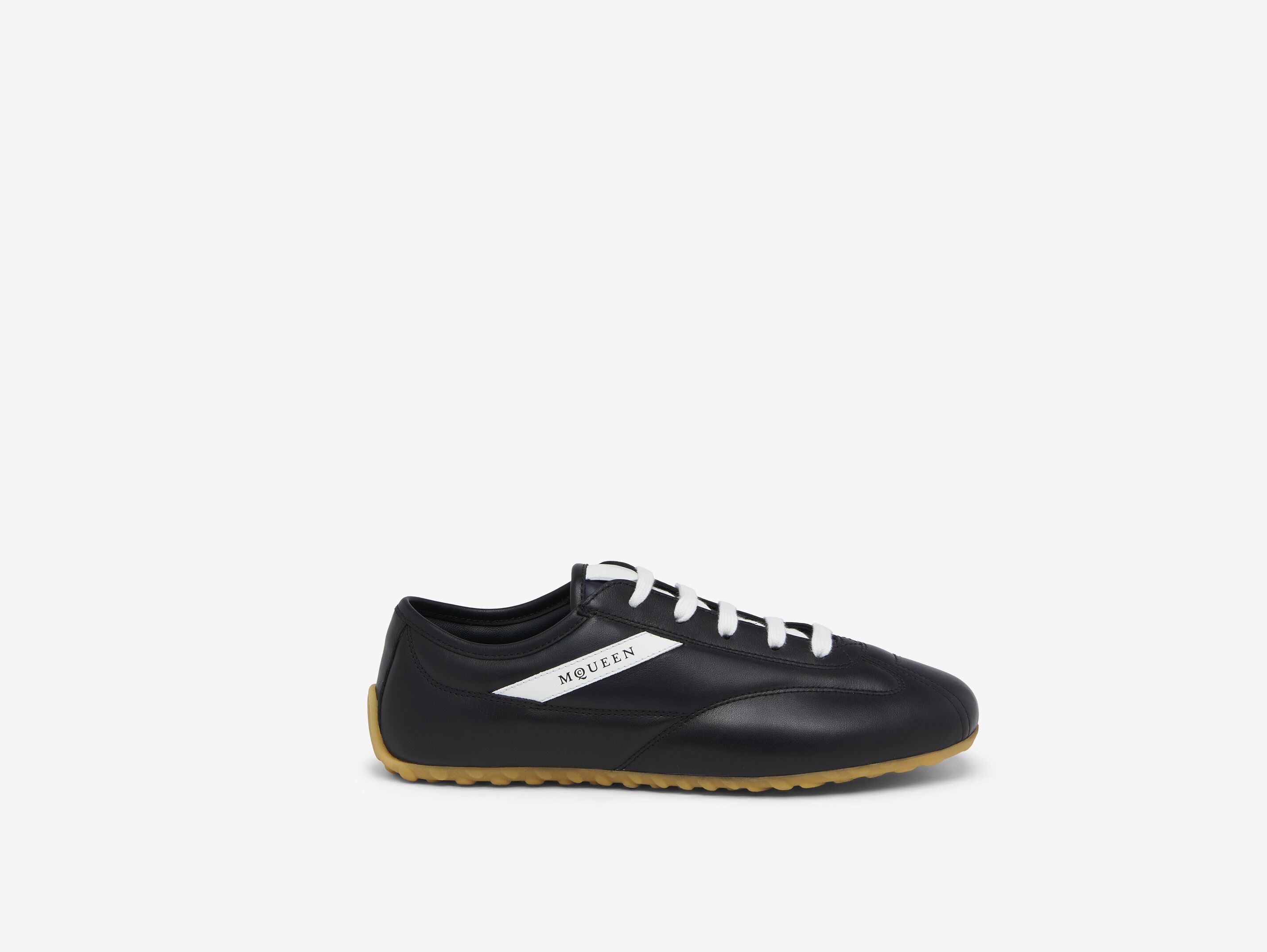 Black Boxe sneaker McQueen