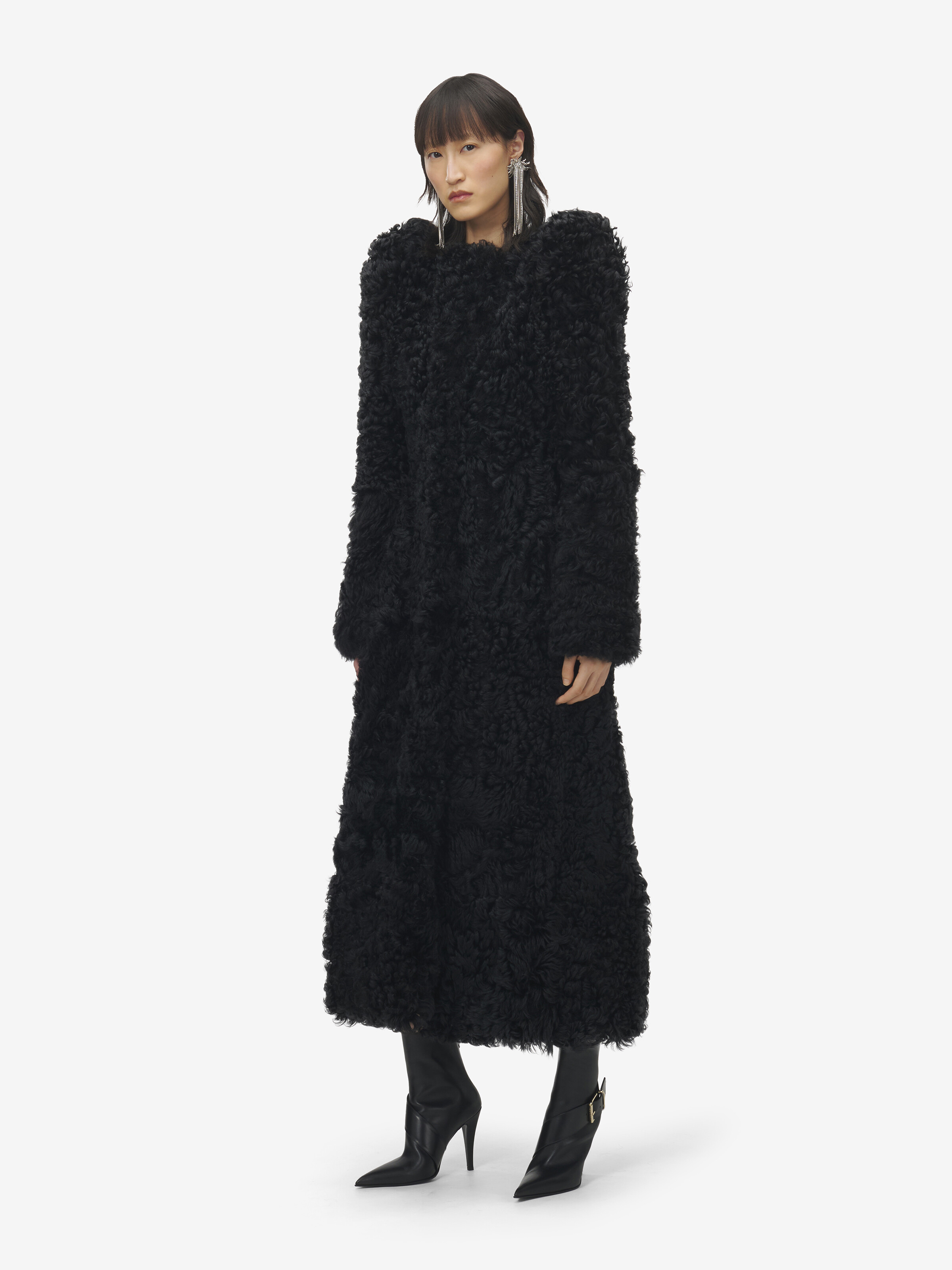 Women's Shearling Coat in Black in 100% Lamb Fur | Alexander McQueen - image 3
