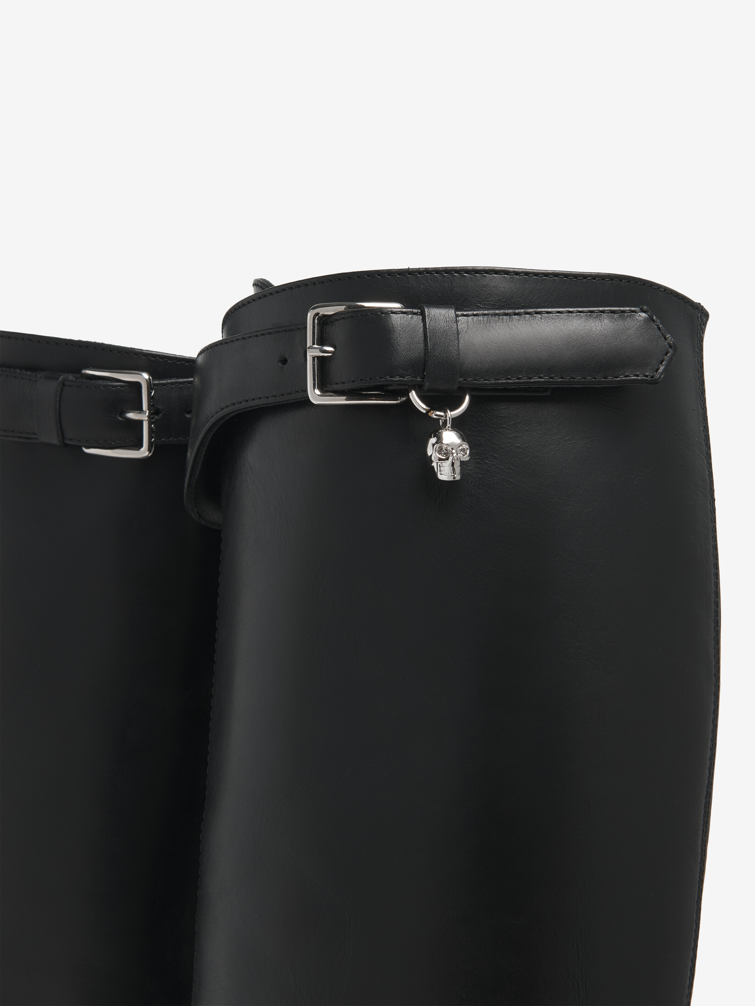 Bottes Countryside pour Femme en Noir in Cuir de veau | Alexander McQueen - image 5