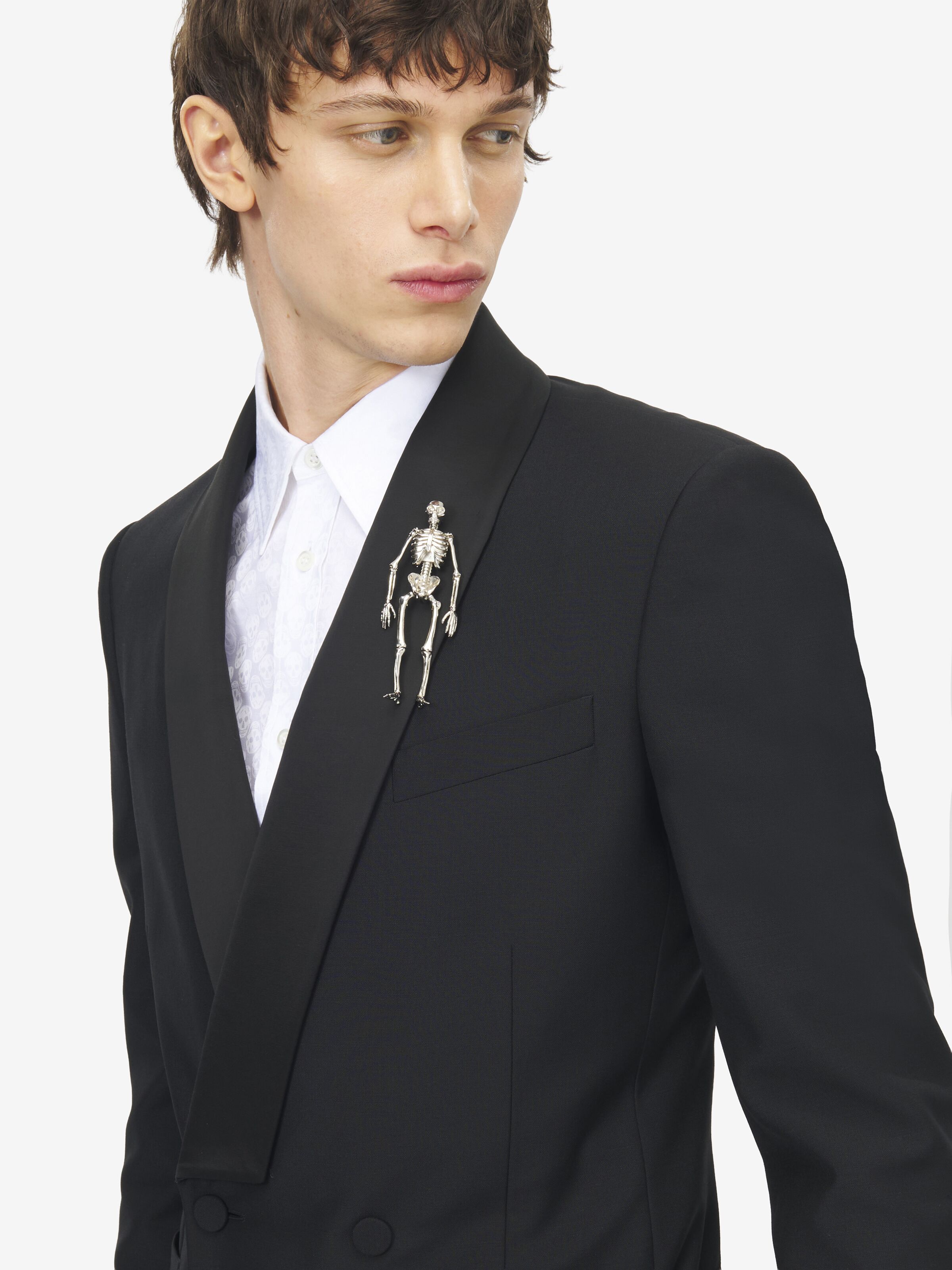 Men's McQueen Skull brooch