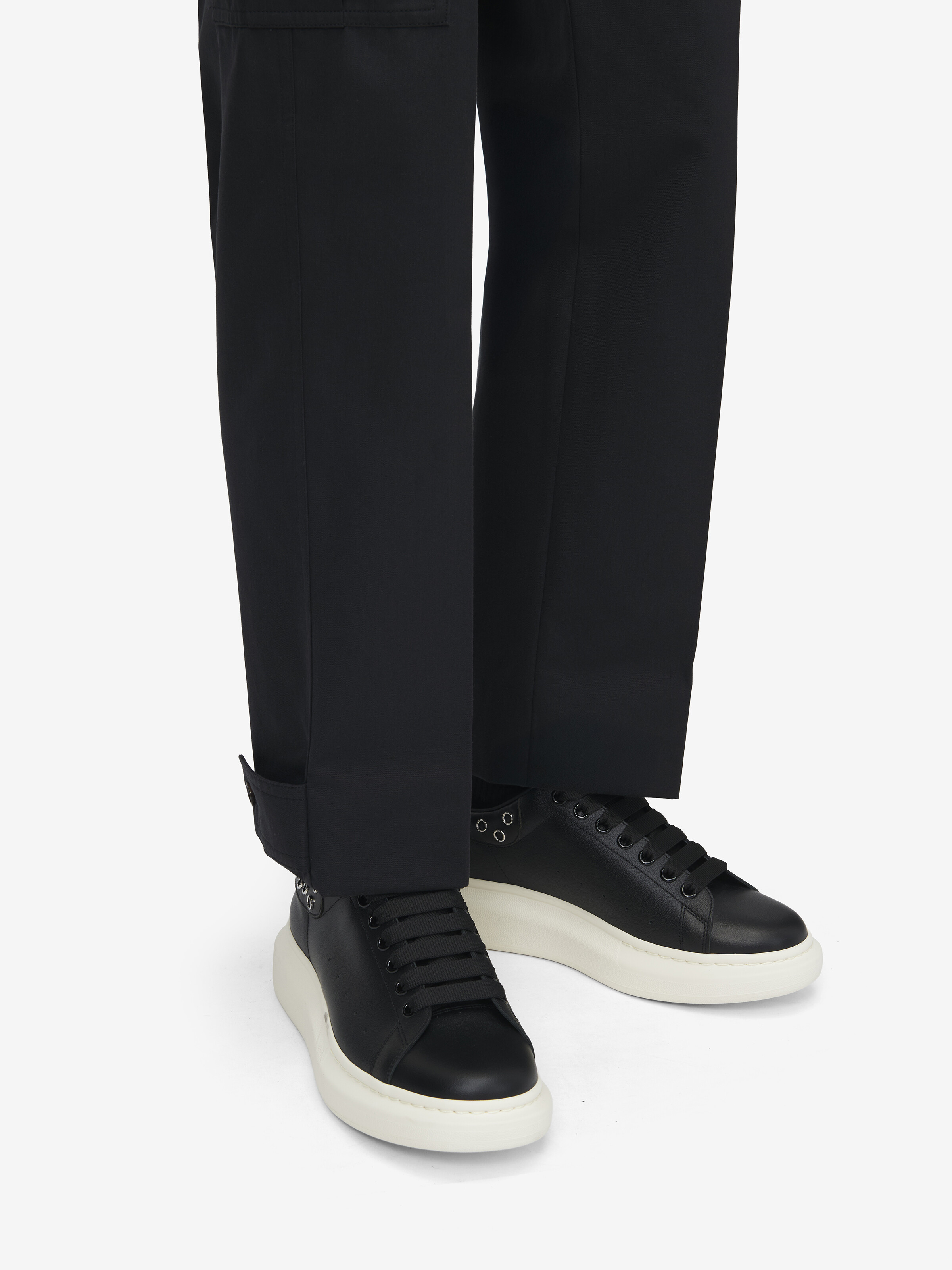 Men's Oversized Sneaker in Black/Silver in Calf Leather | Alexander McQueen - image 2