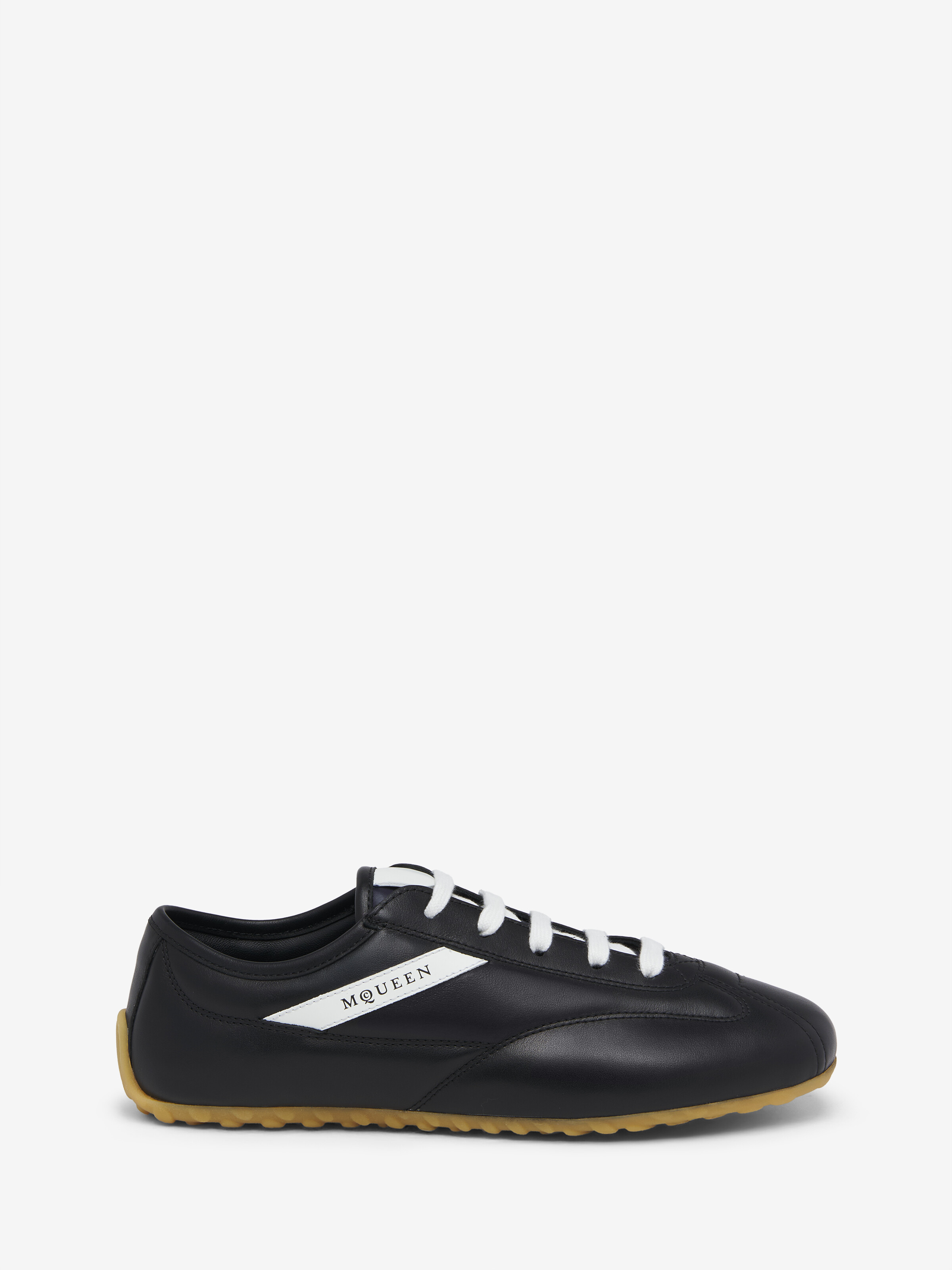 Women's Boxe Sneaker in Black in Calf Leather | Alexander McQueen - image 1