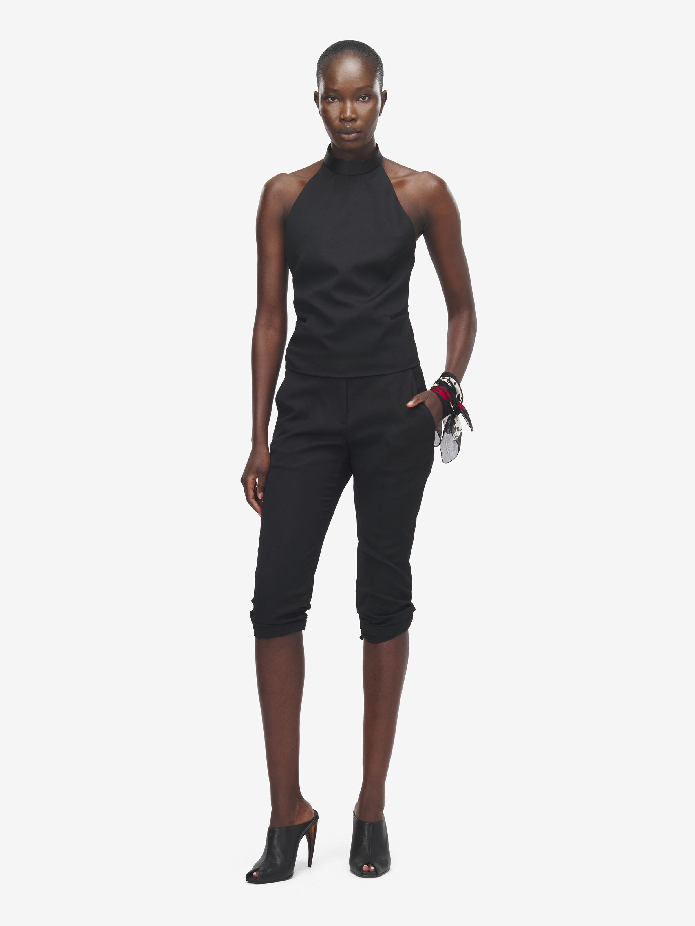Pantaloni Capri sartoriali da Donna in Nero in 100% Lana | Alexander McQueen - image 2
