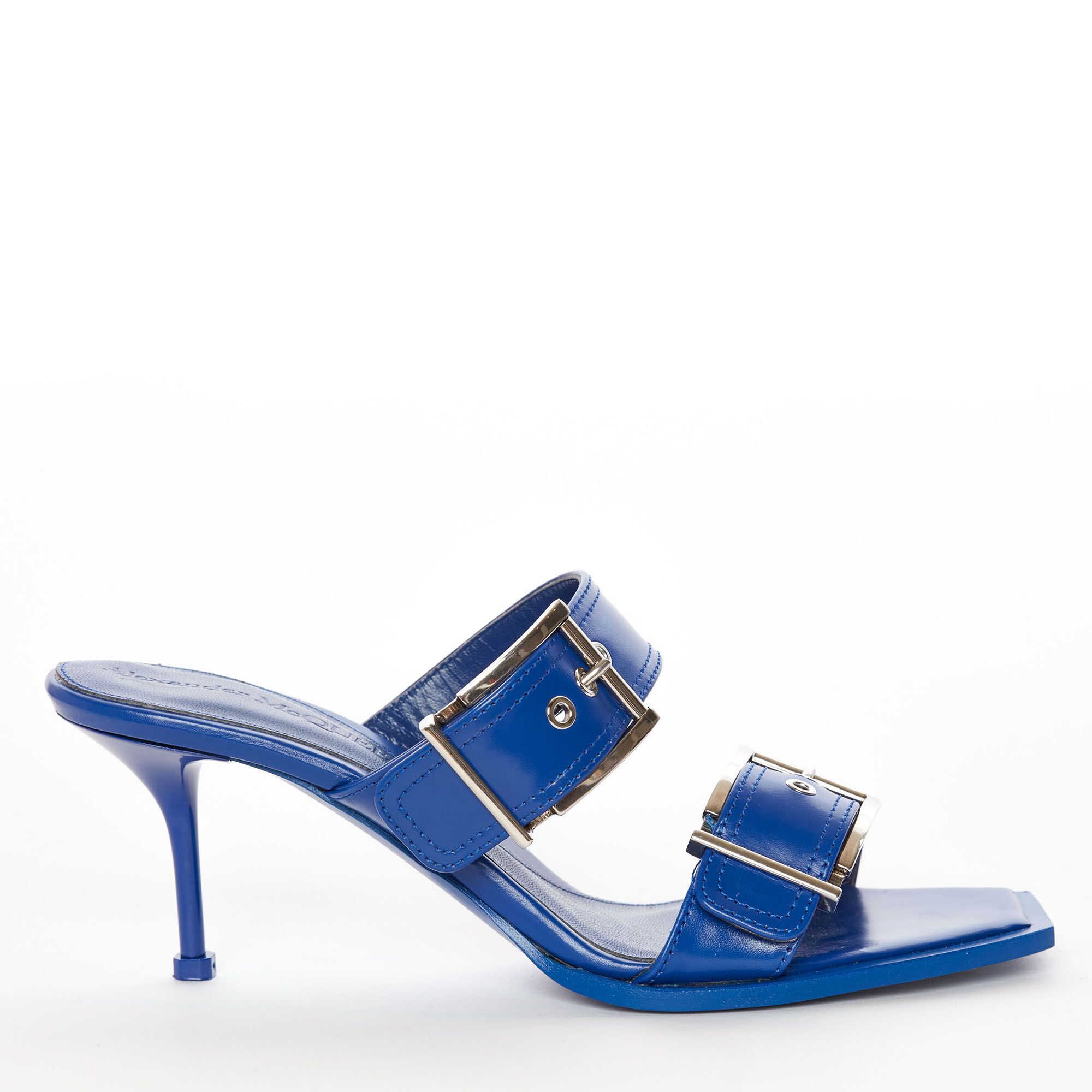 Buckle sandals da Donna in Blu Elettrico in Calf leather | Alexander McQueen - image 1