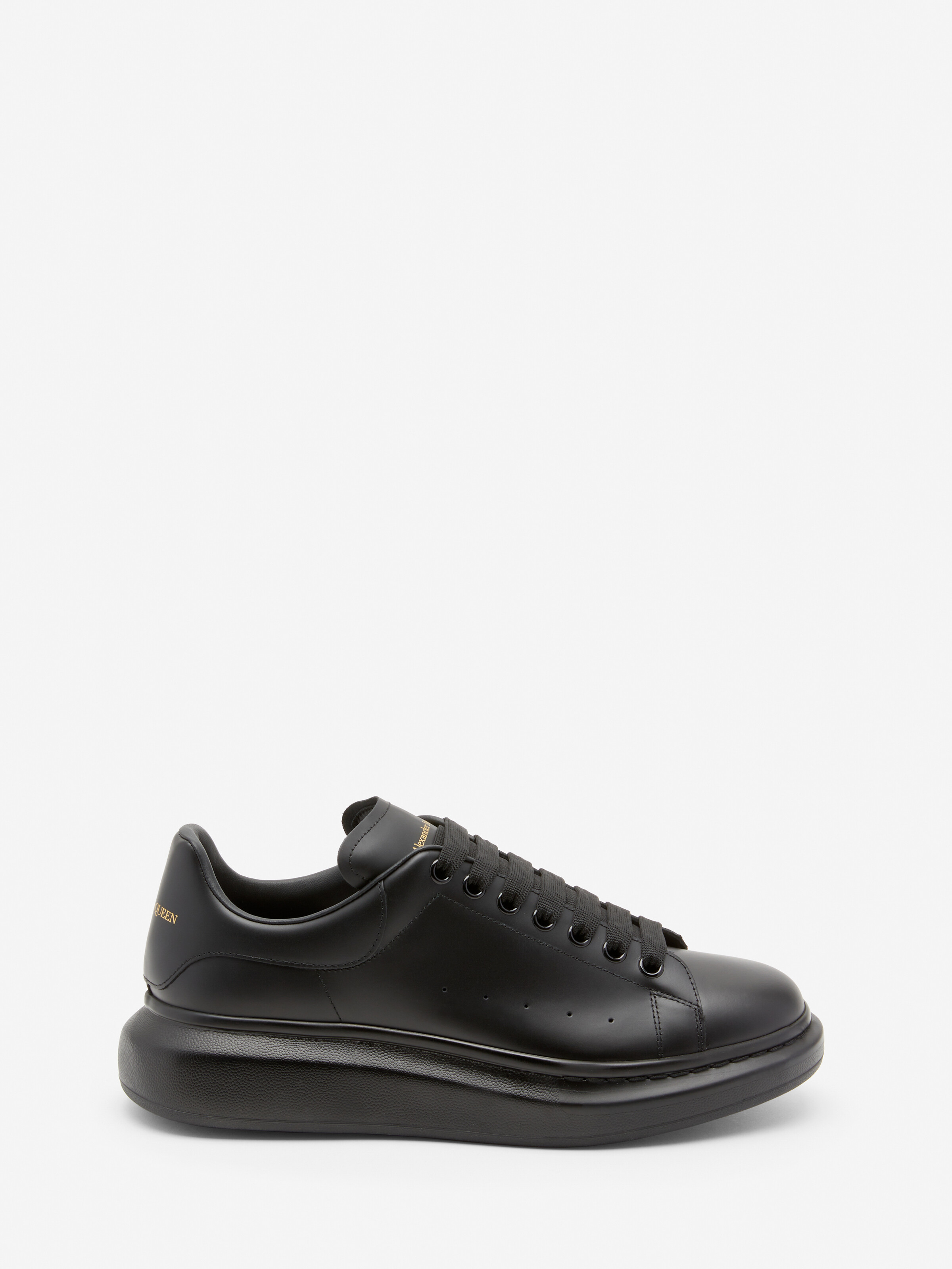 Alexander McQueen Graffiti-print Oversized Sneakers in Black