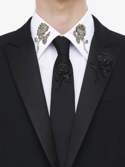 ALEXANDER McQUEEN ローズ刺繍 ネクタイ Alexander McQueen（アレキサンダーマックイーン）の「Alexander