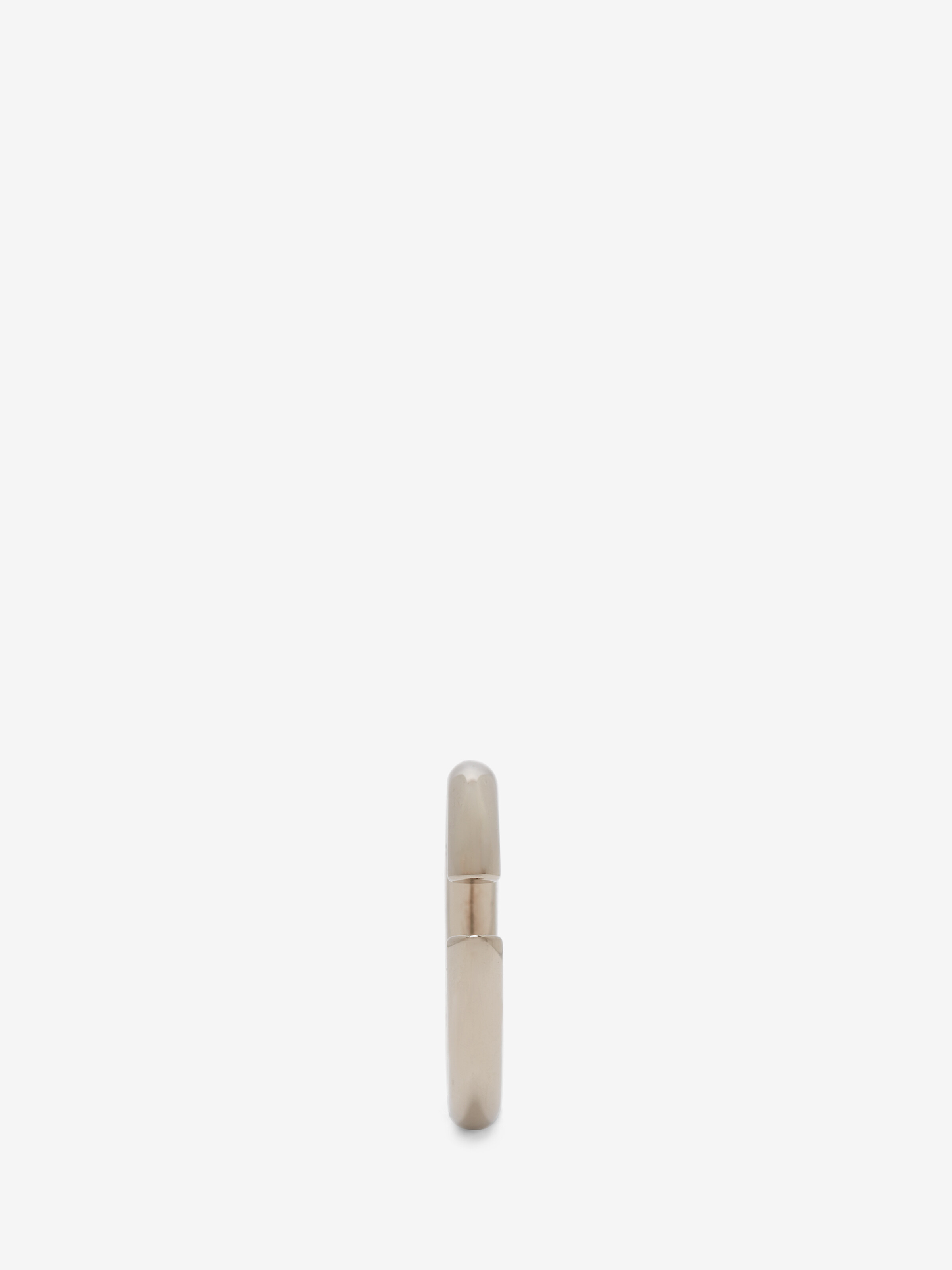 Oval ear cuff