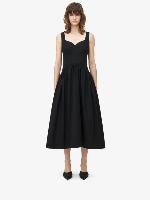 ワンピース ALEXANDER MCQUEEN Woman Dress Black 806494QLADD 1000 Women's Embellished Evening Dress in Black | Alexander