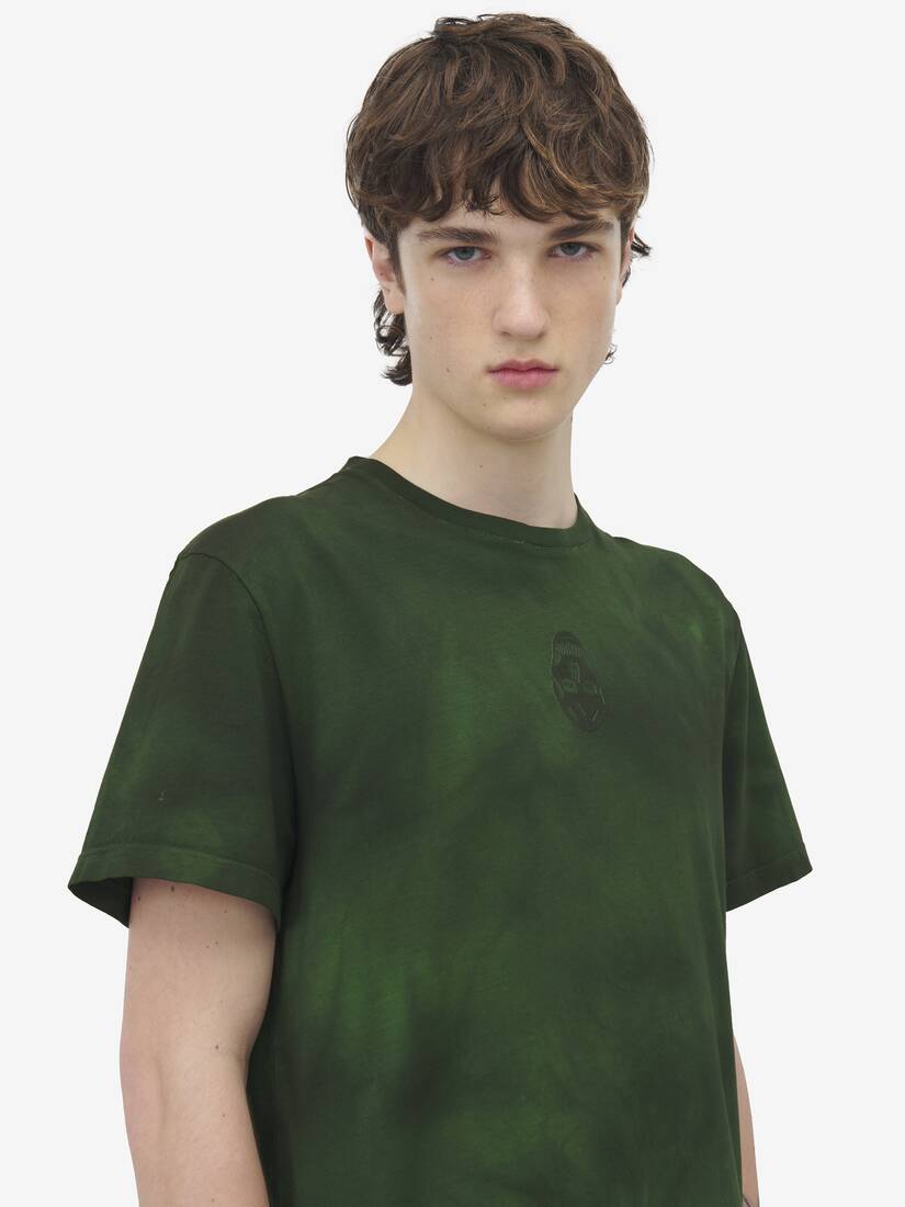 T-Shirt mit ungleichmäßiger Färbung