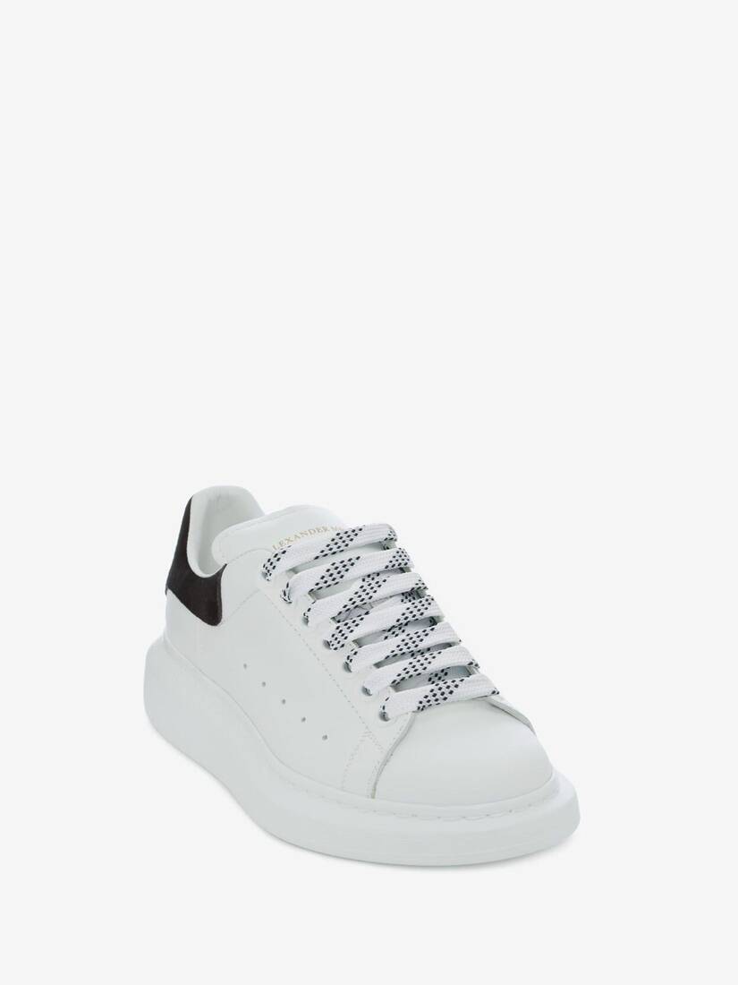 Oversized Sneaker in White/Black | Alexander McQueen GB