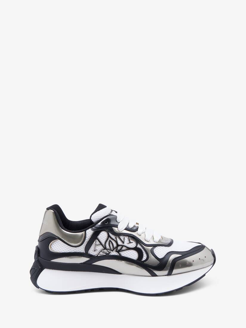 Alexander McQueen metallic sole chunky trainers - Black  Alexander mcqueen  shoes sneakers, Metallic trainers, Alexander mcqueen sneaker