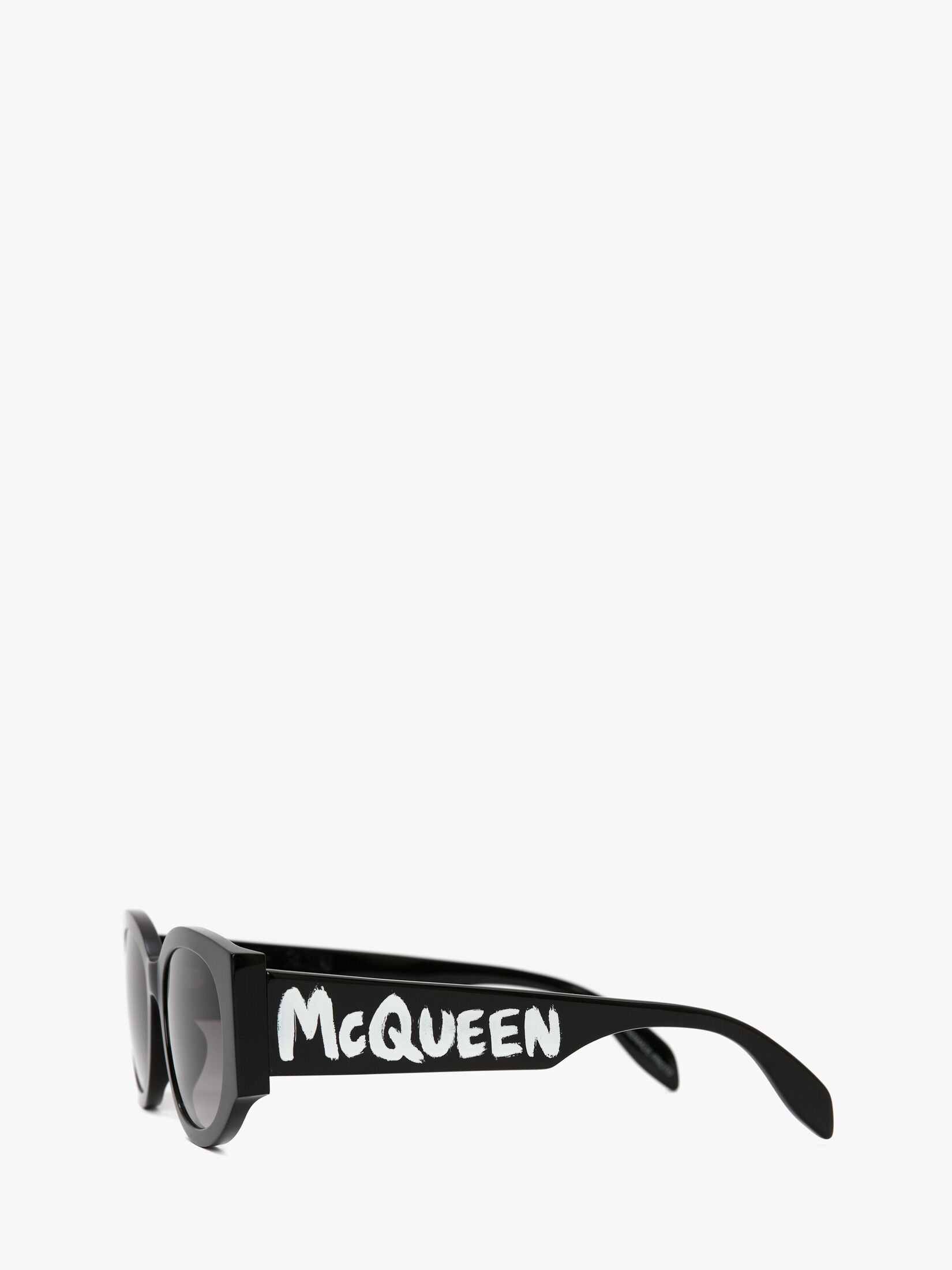 Ovale Sonnenbrille mit McQueen-Graffiti-Motiv