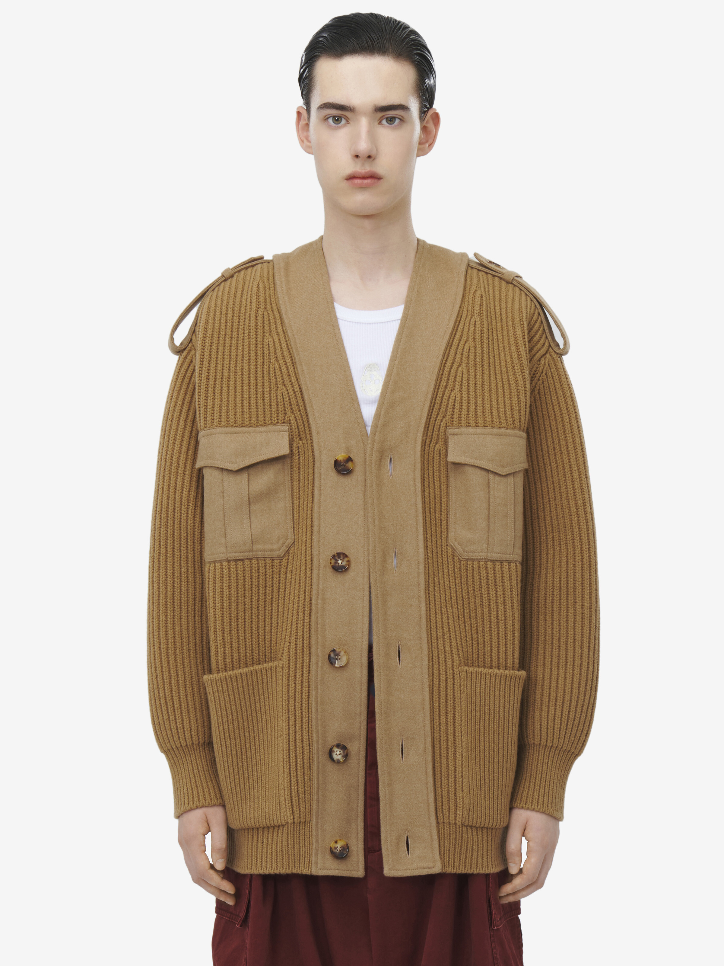 Oversized-Utility-Strickjacke