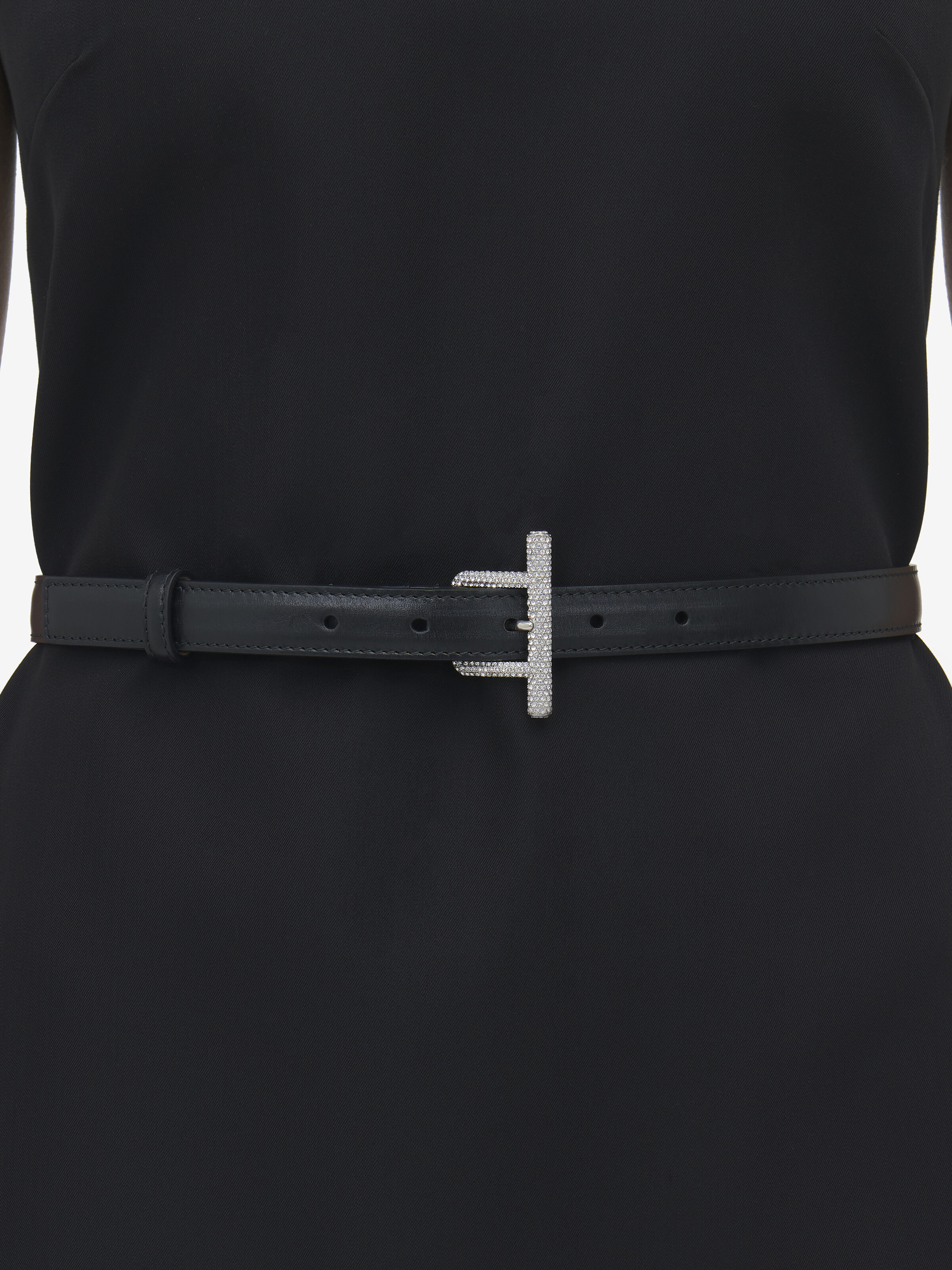 Women's T-Bar Waist Belt in Black in Calf Leather | Alexander McQueen - image 2
