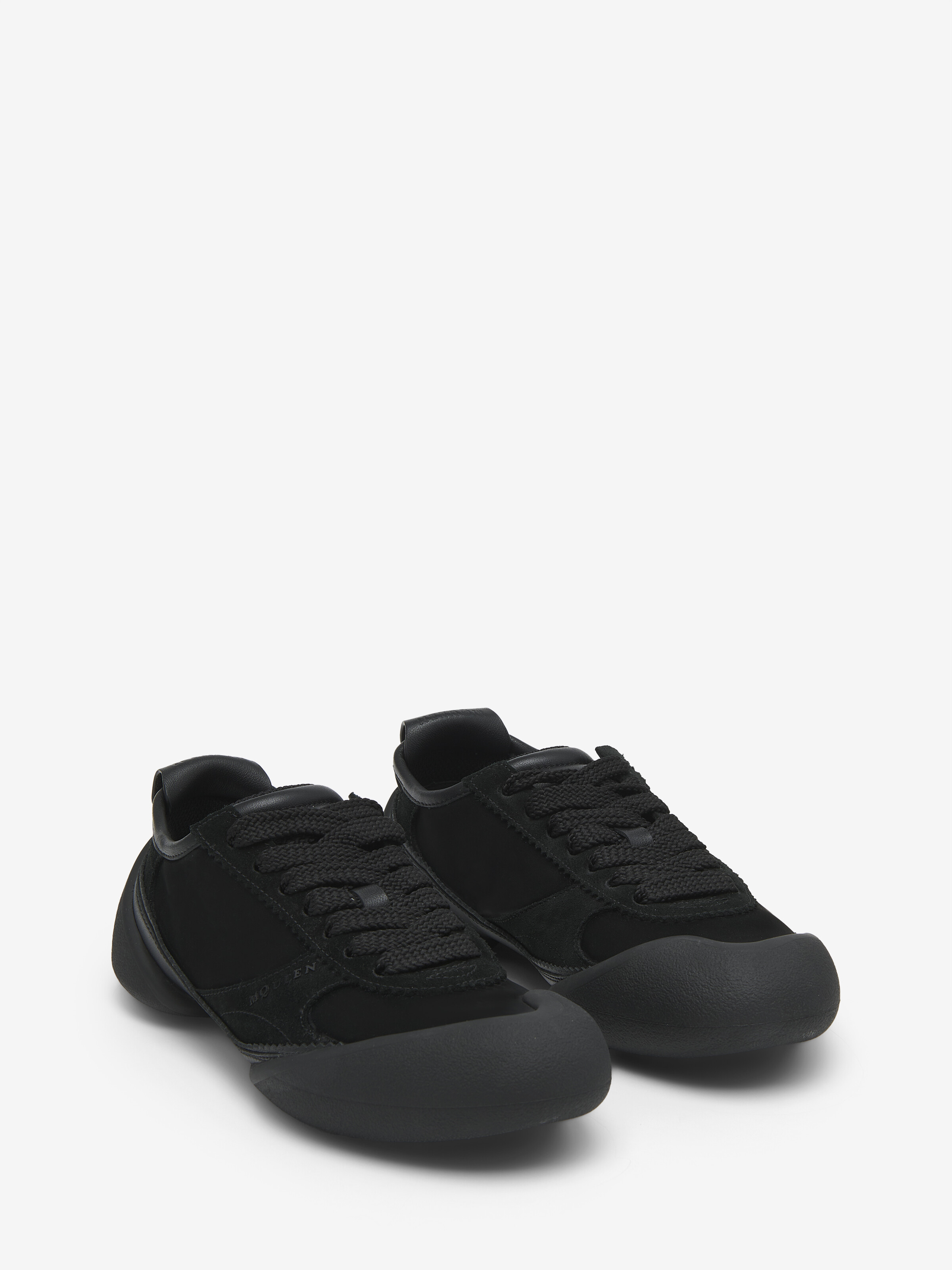 Flexion Sneaker