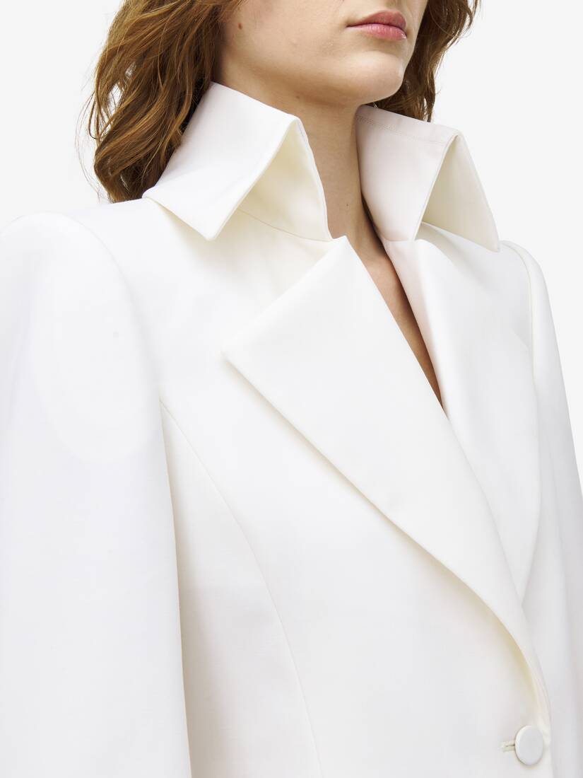 Exaggerated Lapel Single-Breasted Jacket