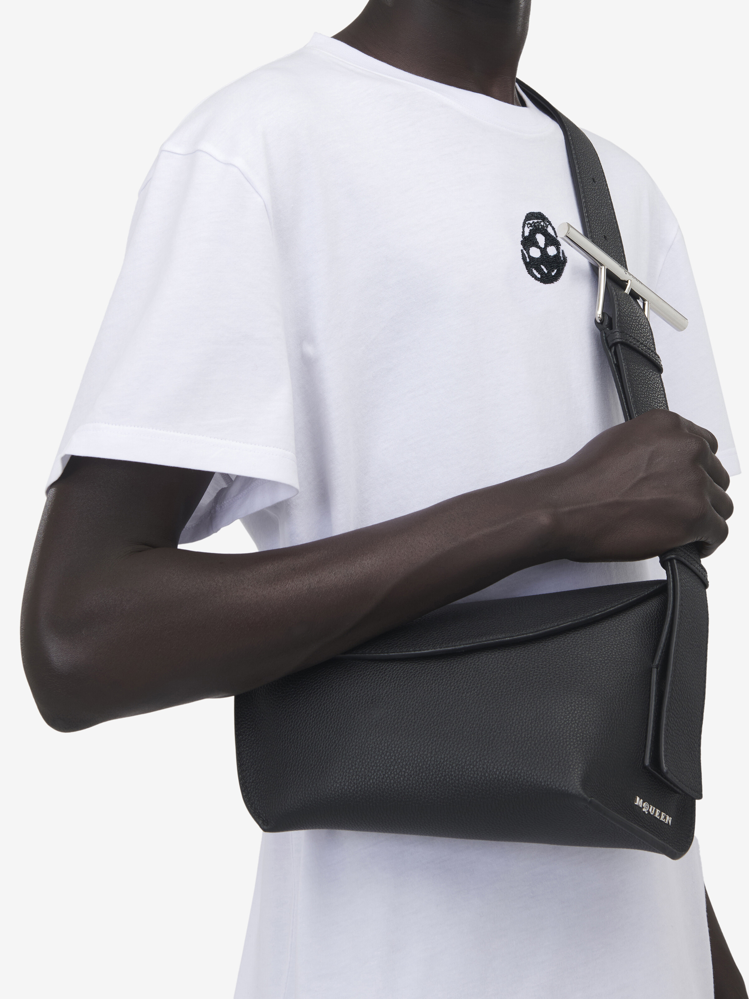 McQueen T-Bar Sling Bag in Black in Calf Leather | Alexander McQueen - image 6
