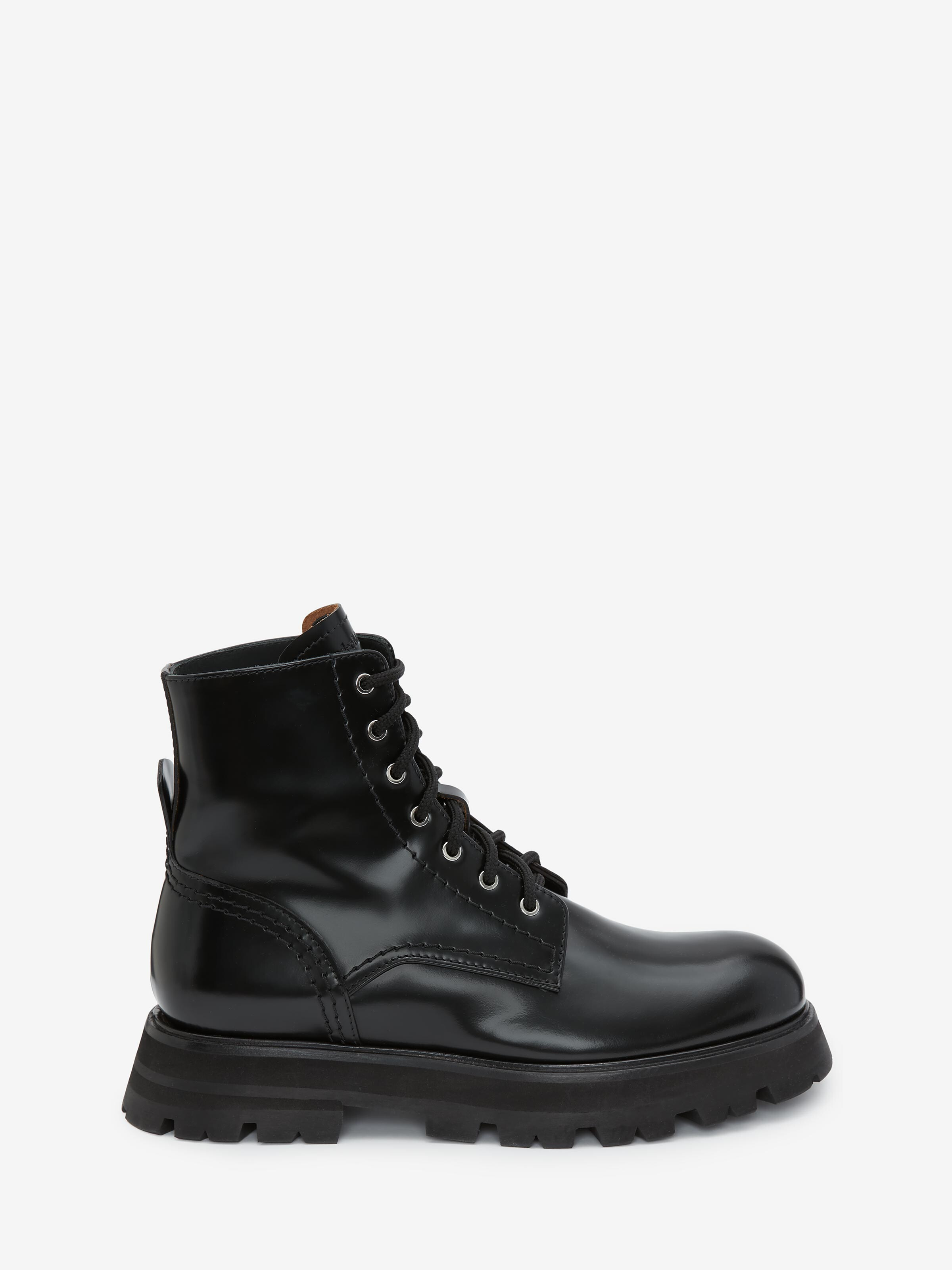 Alexander Mcqueen Wander Boot In Black