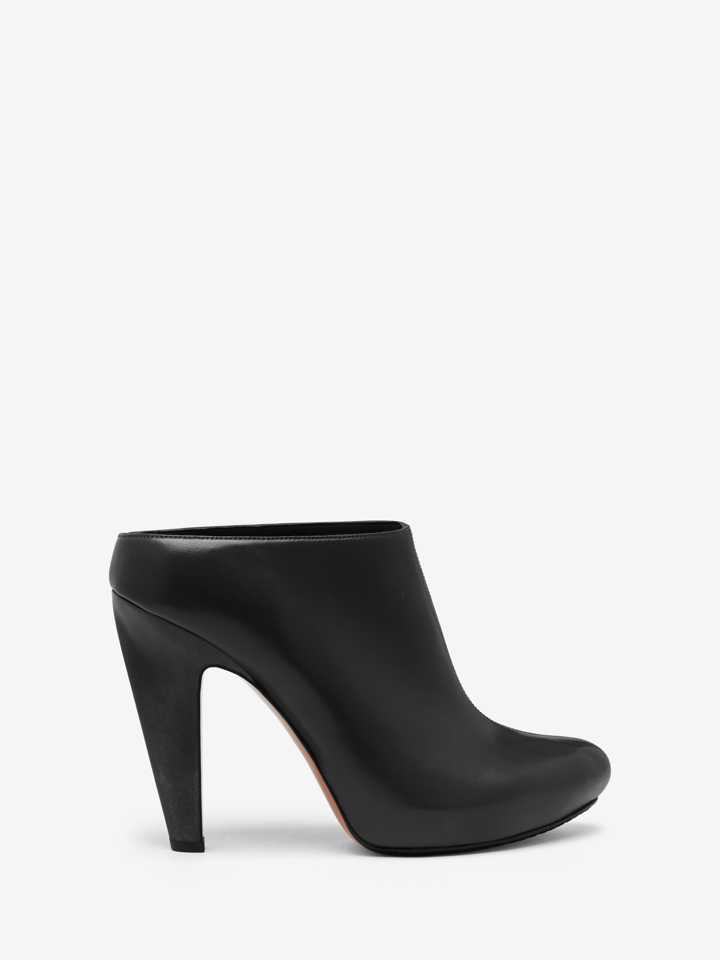Women's The Edge Platform Mule in Black in Lamb Leather | Alexander McQueen - image 1