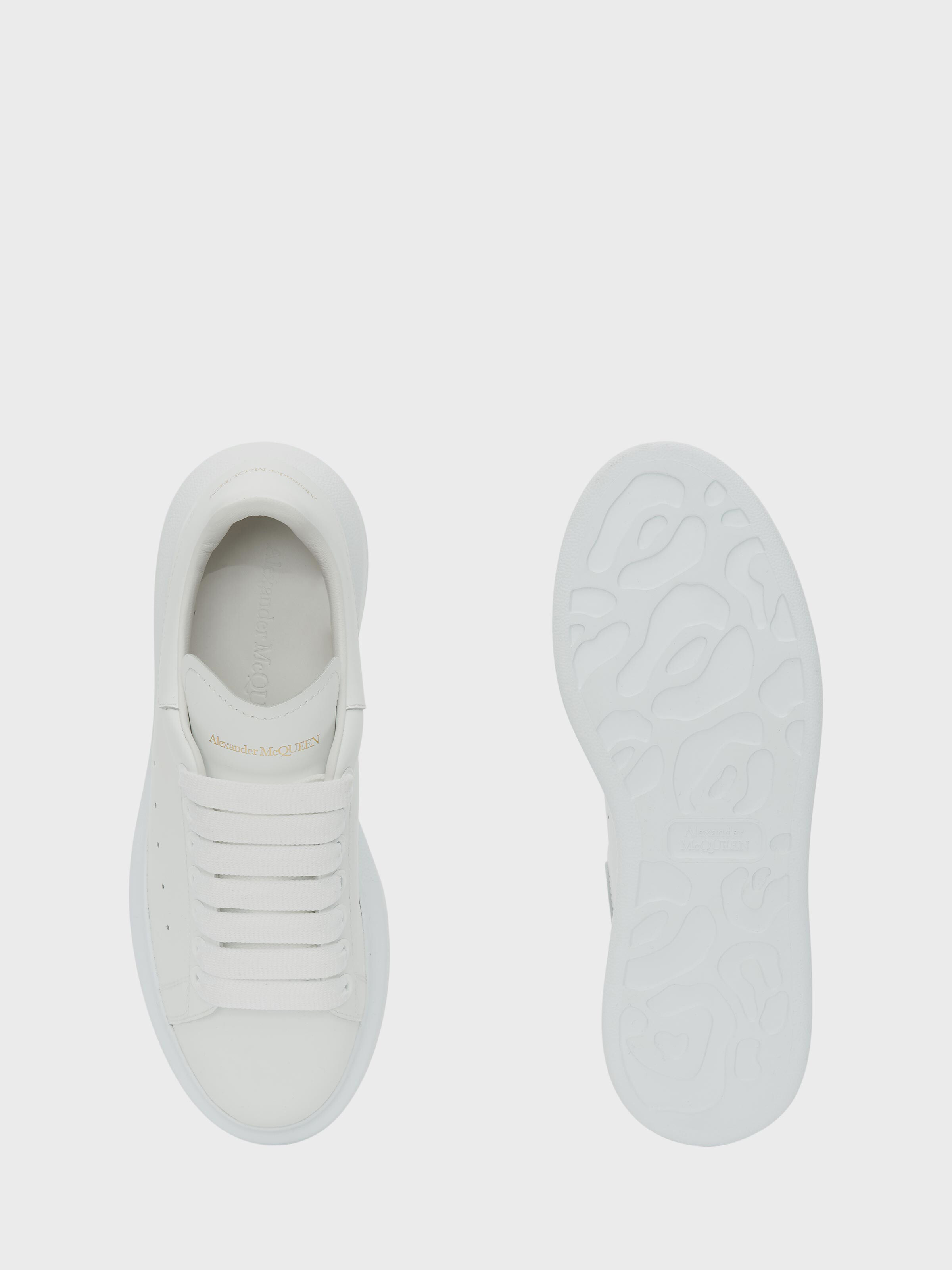 Women's Oversized Sneaker in White | Alexander McQueen US