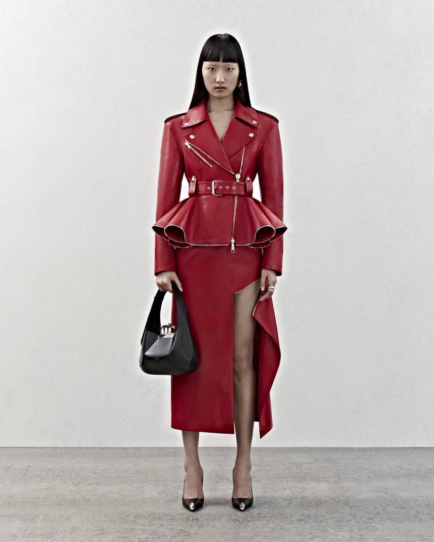 ALEXANDER MCQUEEN Pre-Fall Winter 2023 Collection