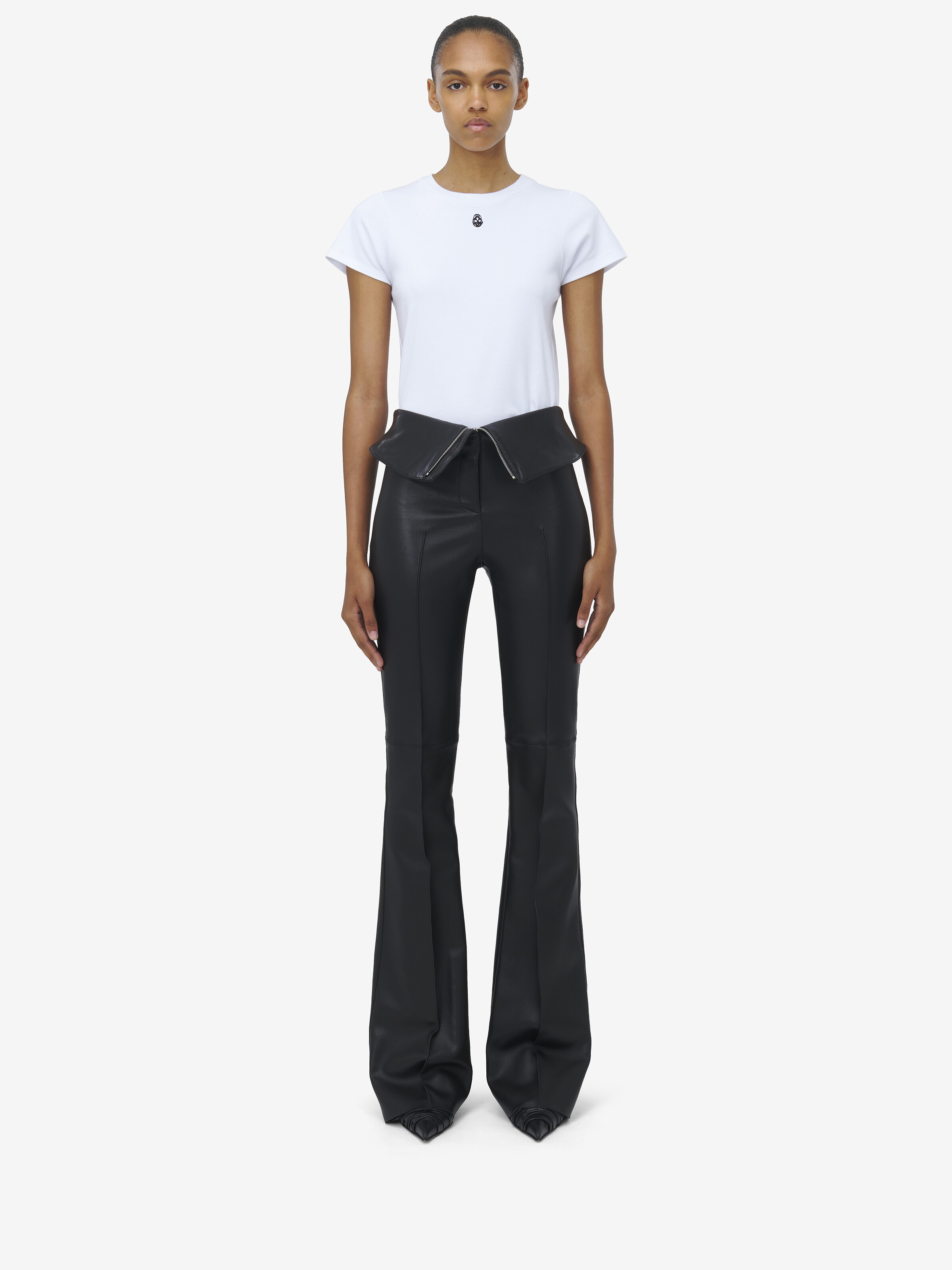 Women's Embroidered Skull T-Shirt in Optical White in Cotton | Alexander McQueen - image 3