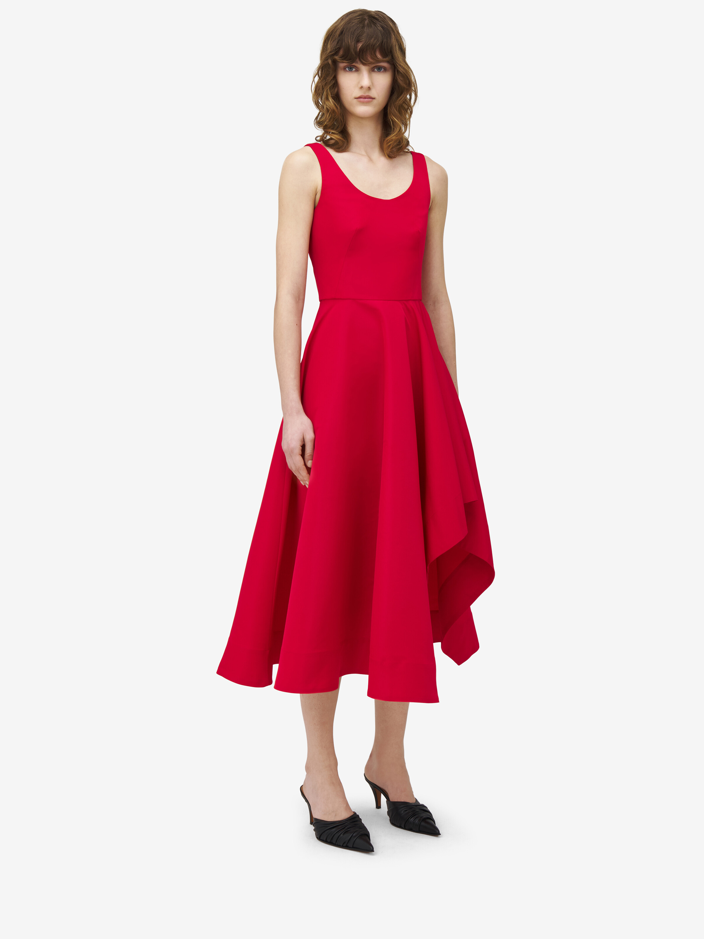 Asymmetrisches Drapé-Kleid