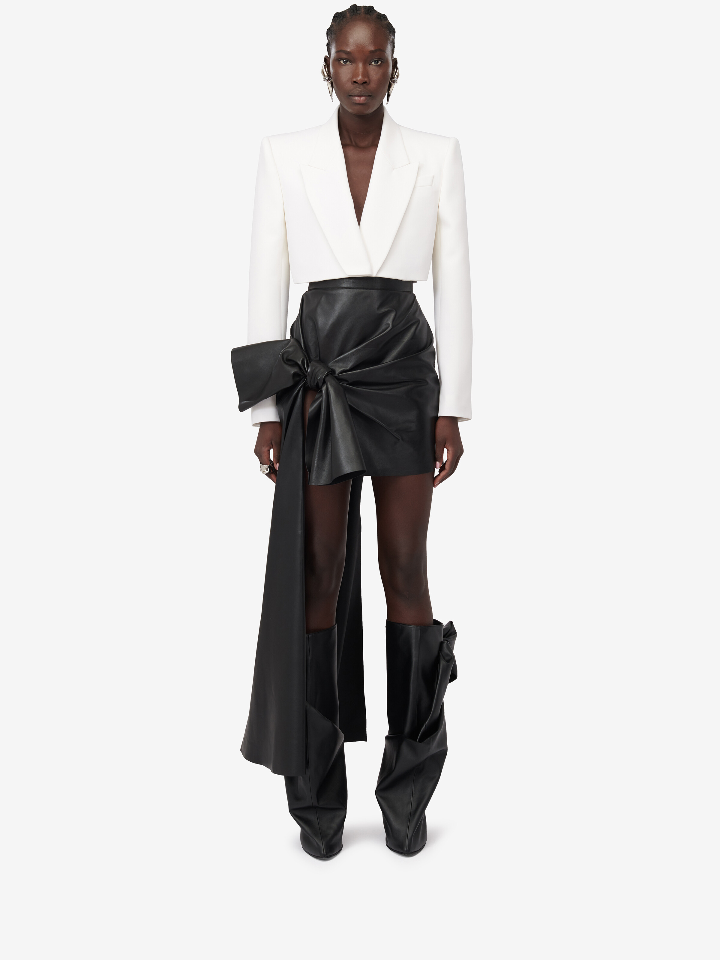 Women's Boxy Cropped Jacket in Soft White in 100% Wool | Alexander McQueen - image 2